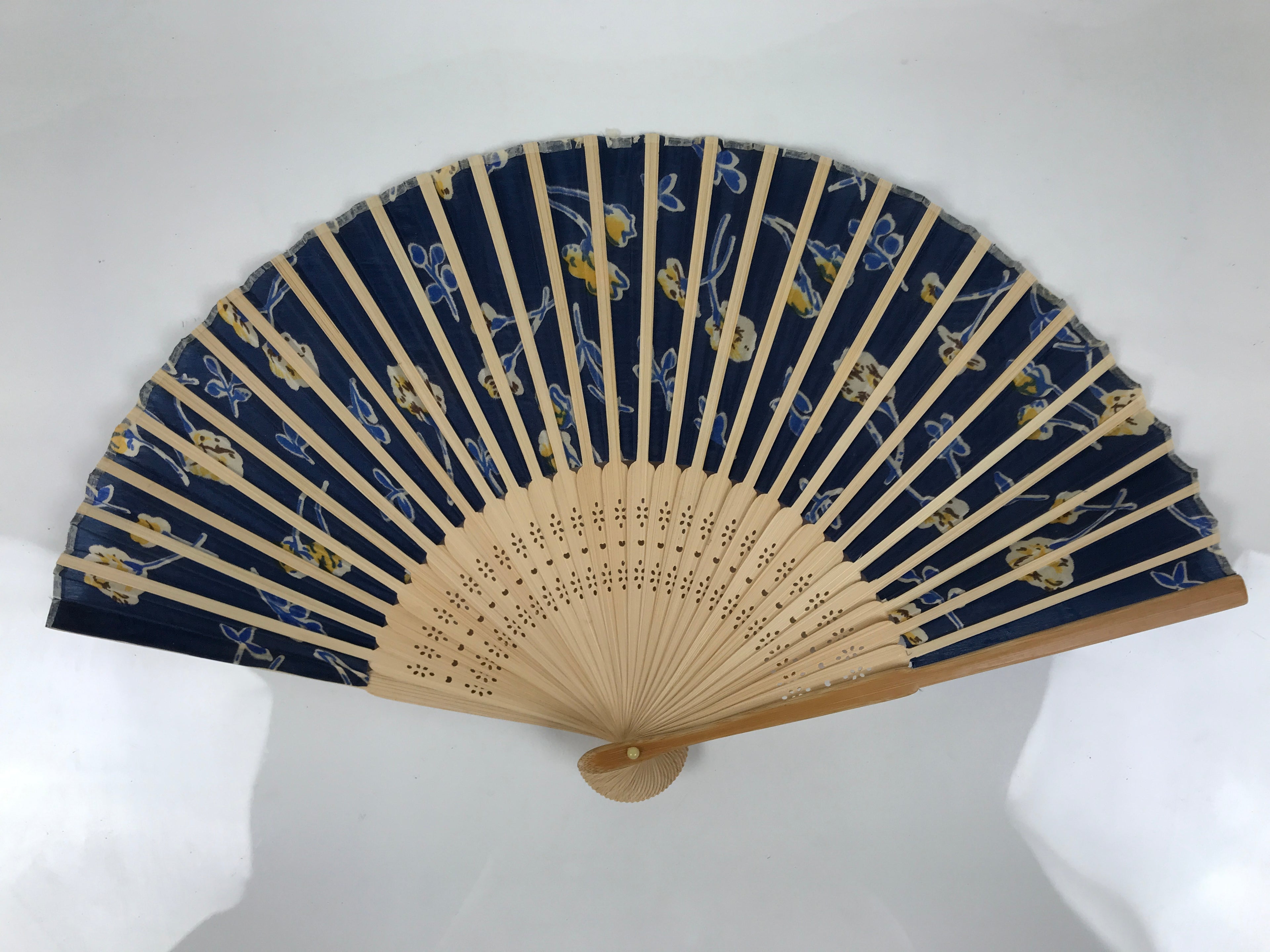 Japanese Fabric Folding Fan Sensu Vtg Bamboo Frame Navy Blue Yellow Flower 4D919