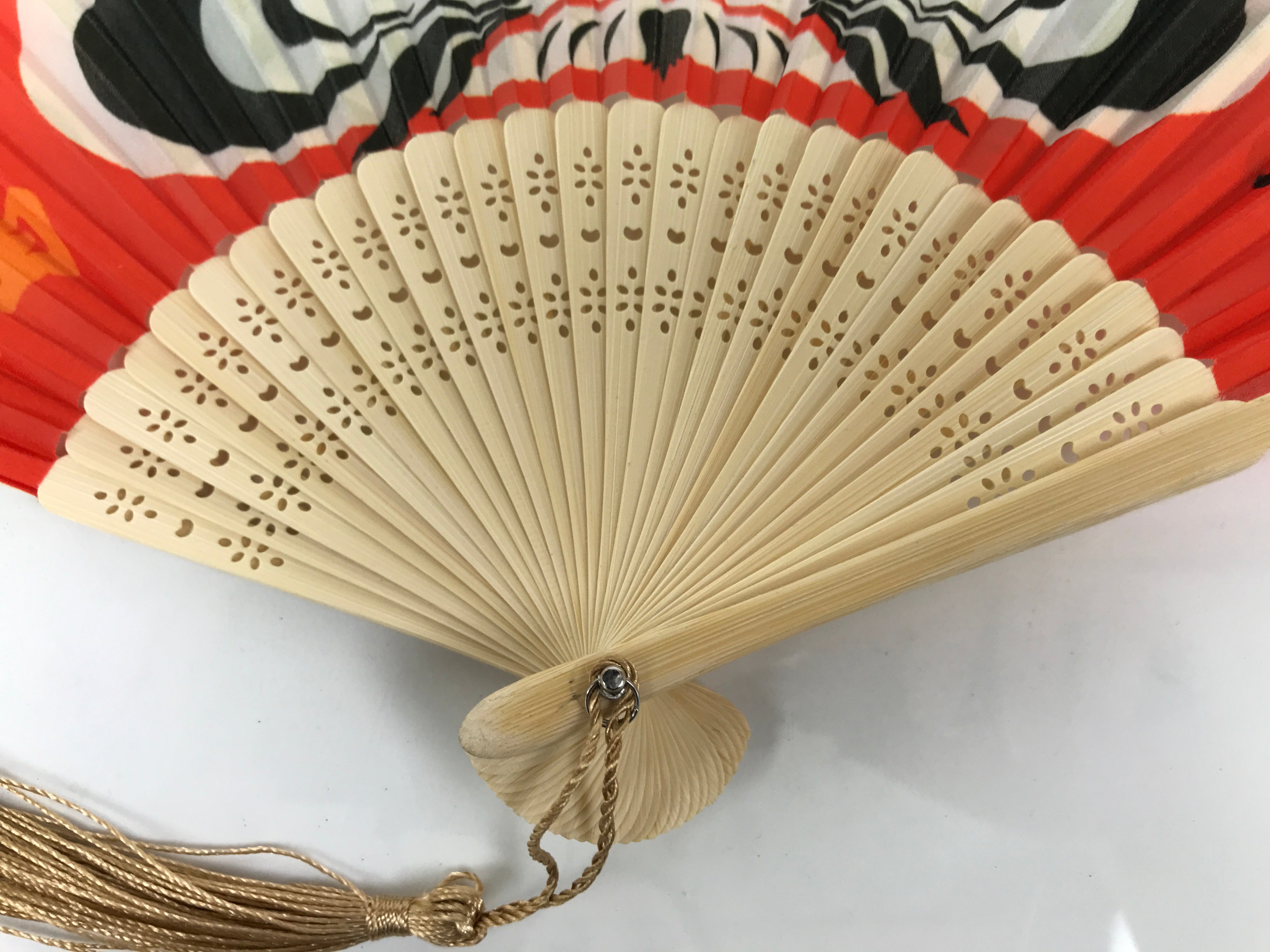 Japanese Fabric Folding Fan Sensu Vtg Bamboo Frame Red Daruma Good Luck 4D921