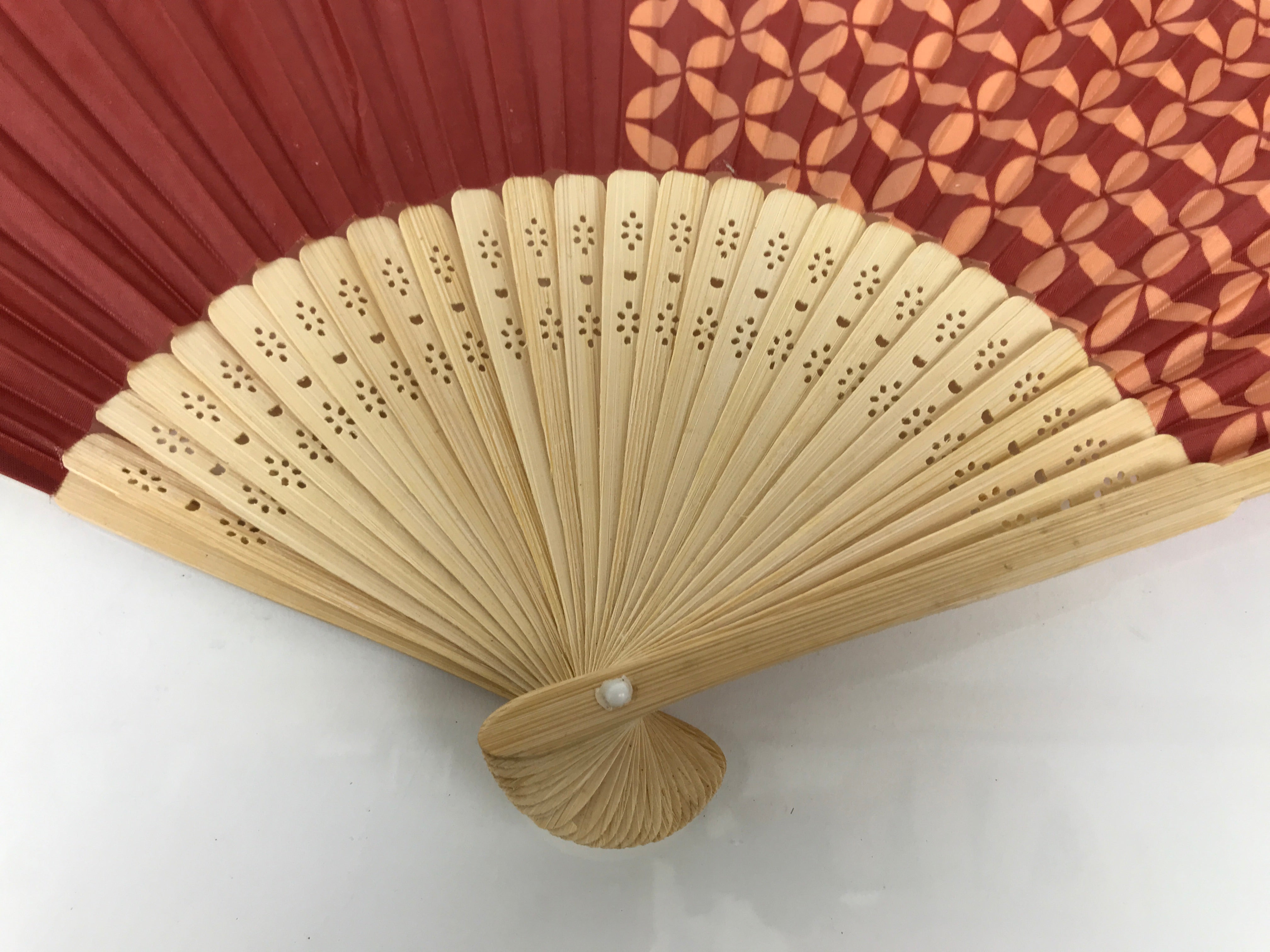 Japanese Fabric Folding Fan Sensu Vtg Bamboo Frame Red Traditional Shippo 4D916