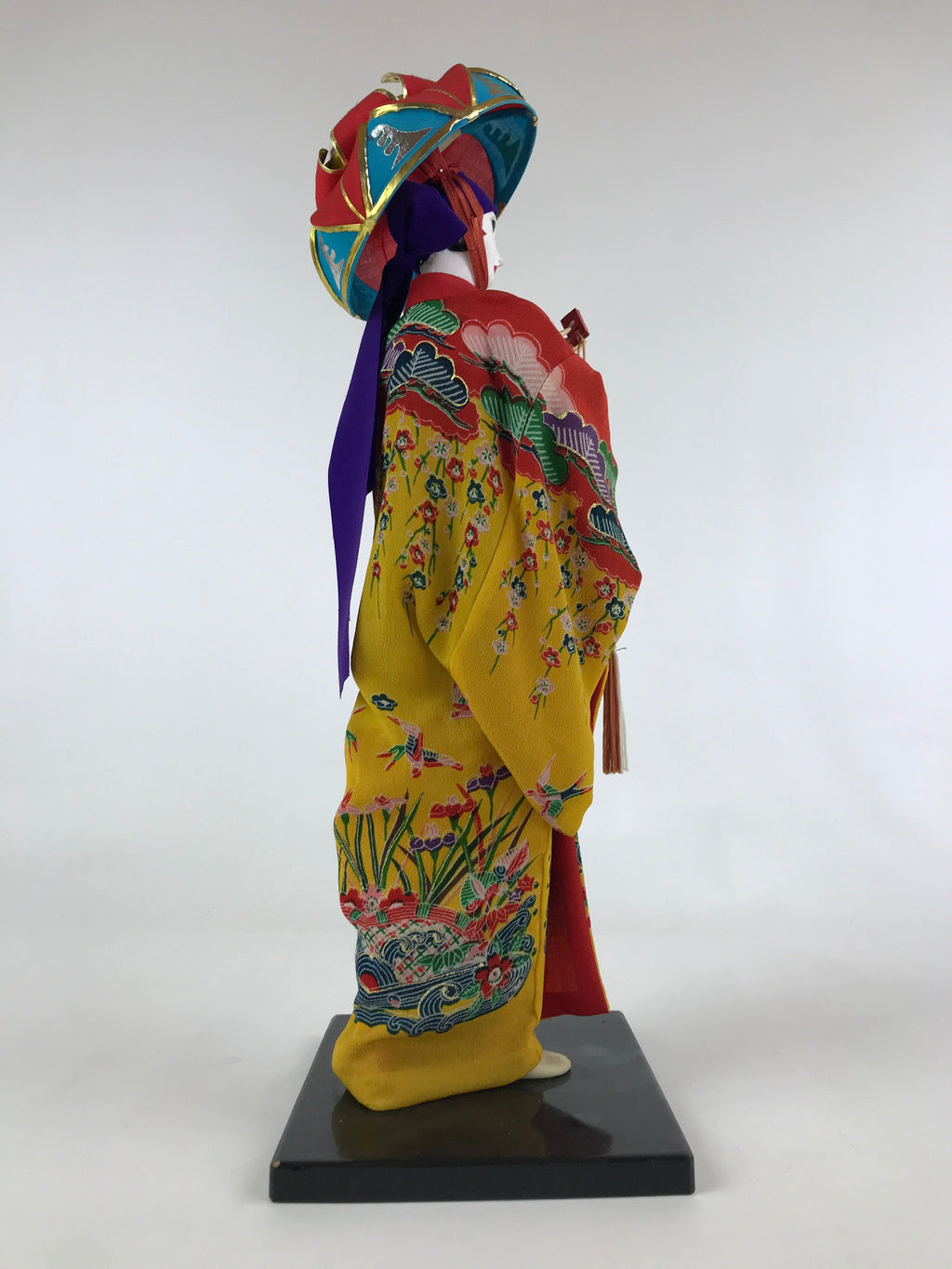 Japanese Fabric Okinawan Ryukyuan Dancer Doll Vtg Silk Kimono Geisha Figure TK48