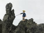 Japanese Fisherman Figurine Vtg Seaside Crab Crane Rock Glass Case Display ST93