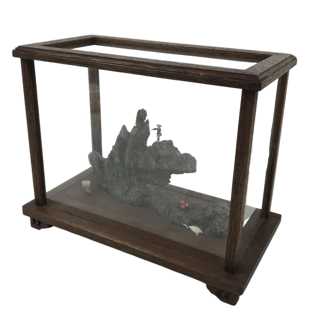 Japanese Fisherman Figurine Vtg Seaside Crab Crane Rock Glass Case Display ST93
