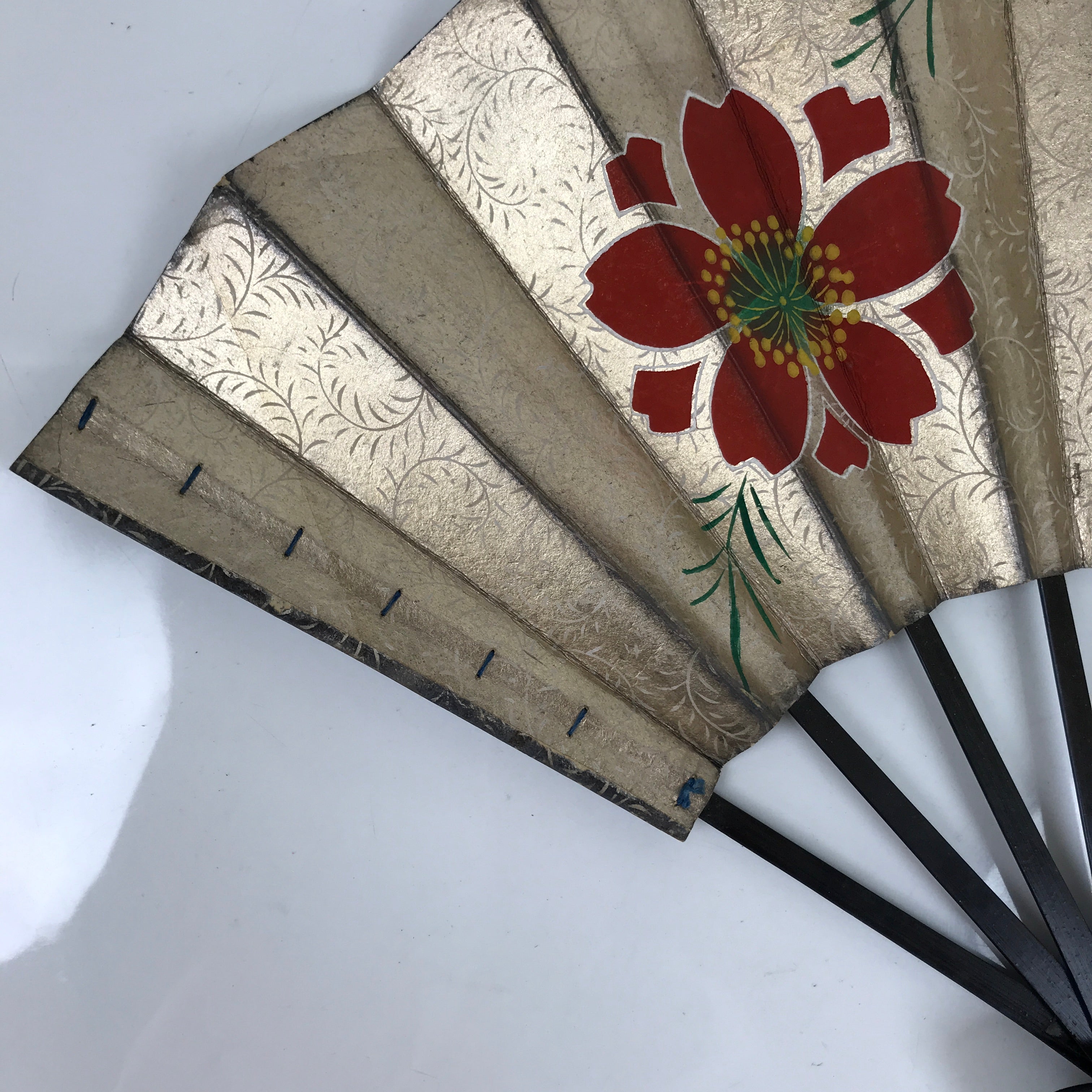 Japanese Folding Fan Maisen Sensu Vtg Bamboo Frame Cherry Blossom Gold 4D834