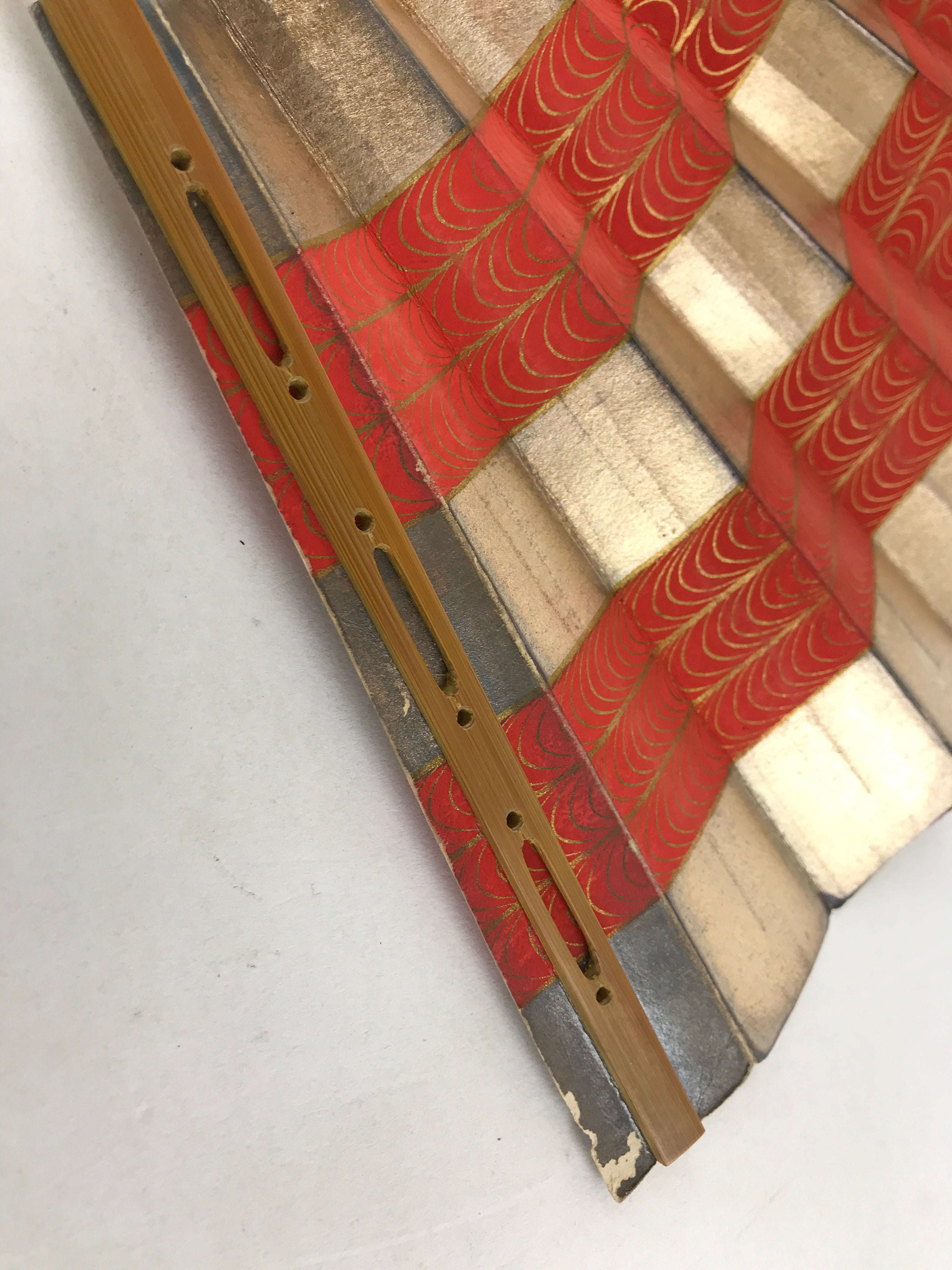 Japanese Folding Fan Maisen Sensu Vtg Bamboo Frame Gold Foil Red Lines 4D724