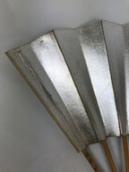 Japanese Folding Fan Maisen Sensu Vtg Bamboo Frame Gold Foil Red Mon Crest 4D893