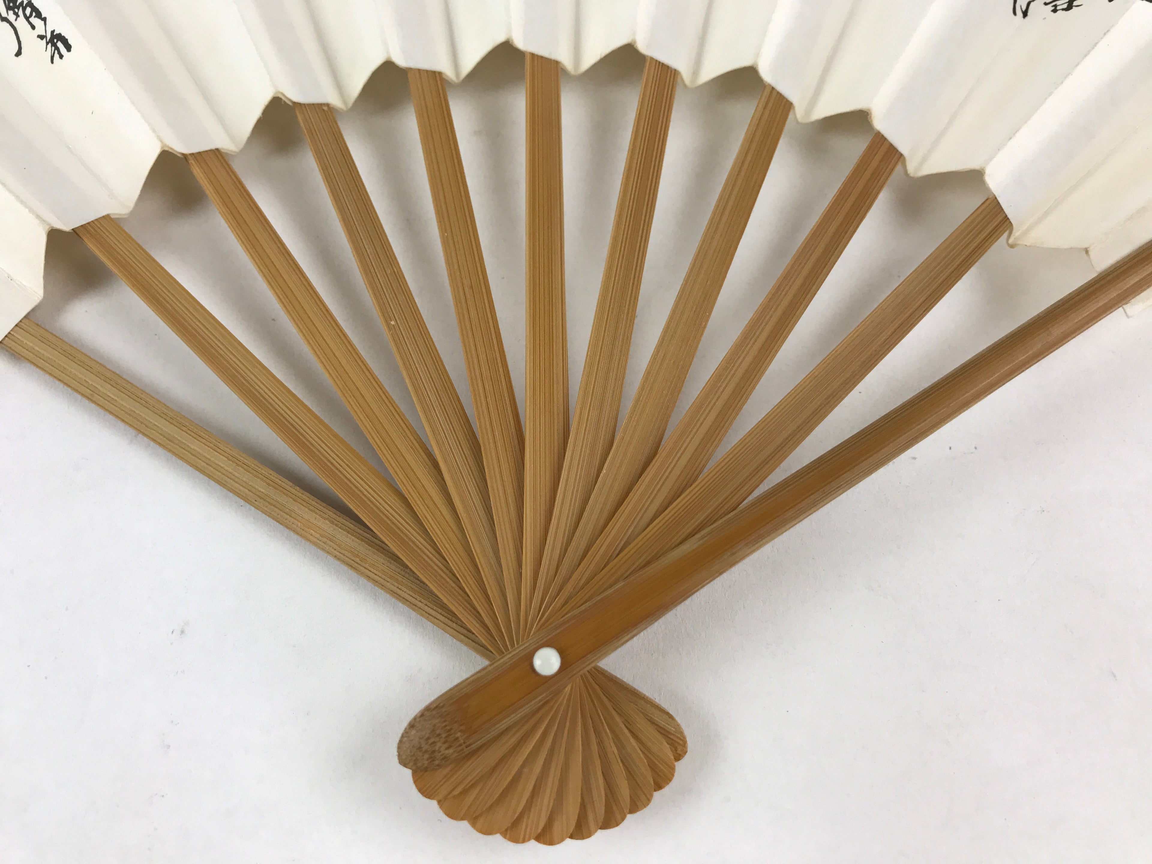 Japanese Folding Fan Sensu Bamboo Frame Kanji Characters Kimono White Seal 4D659