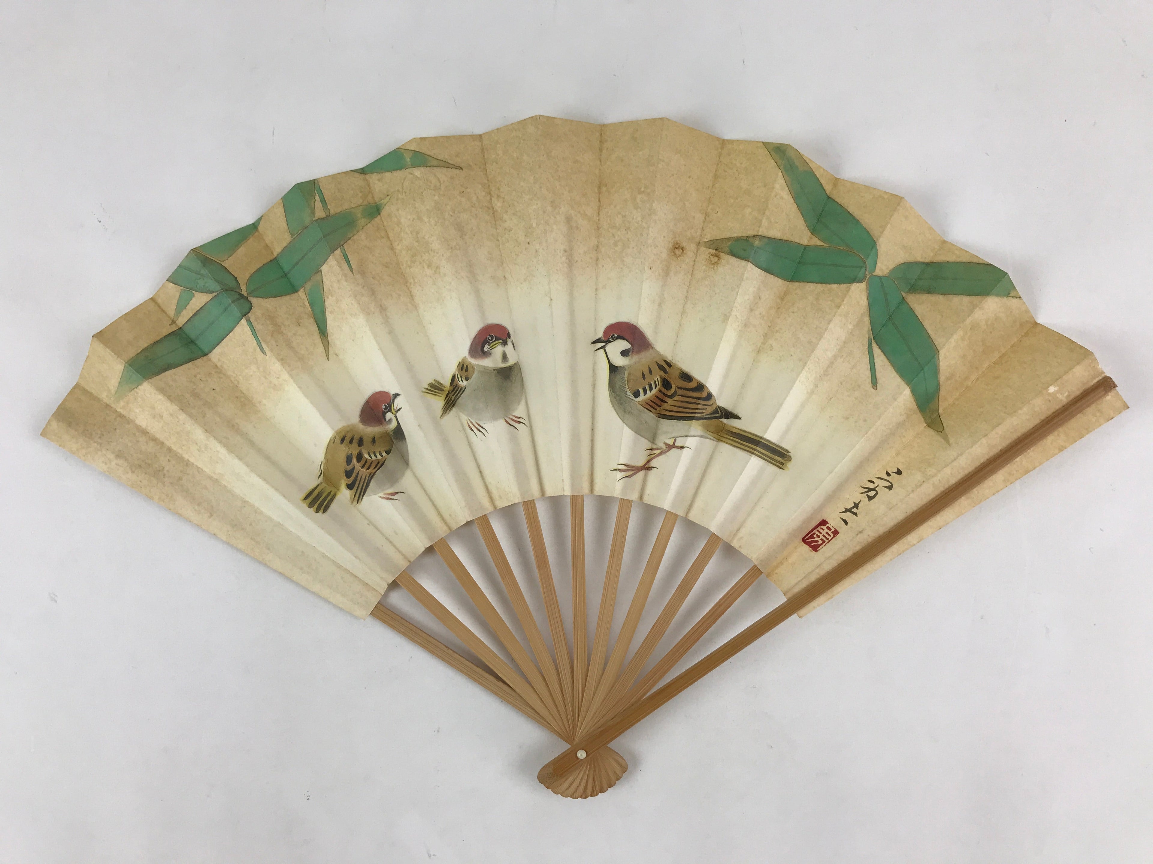 Japanese Folding Fan Sensu Bamboo Frame Kanji characters Sparrows White 4D653