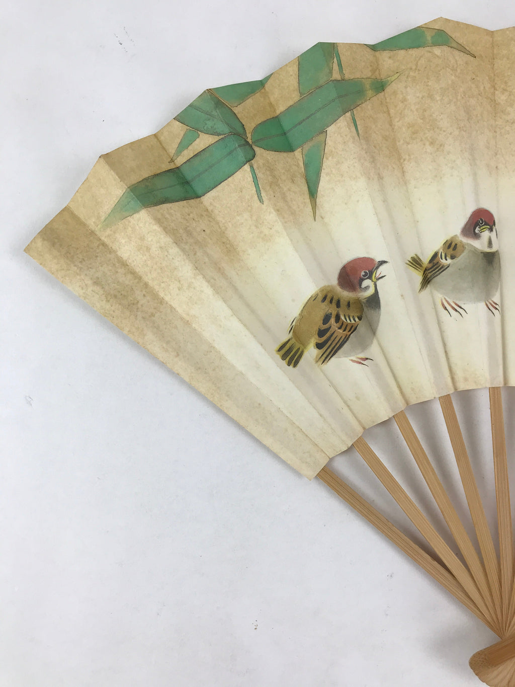 Japanese Folding Fan Sensu Bamboo Frame Kanji characters Sparrows White 4D653
