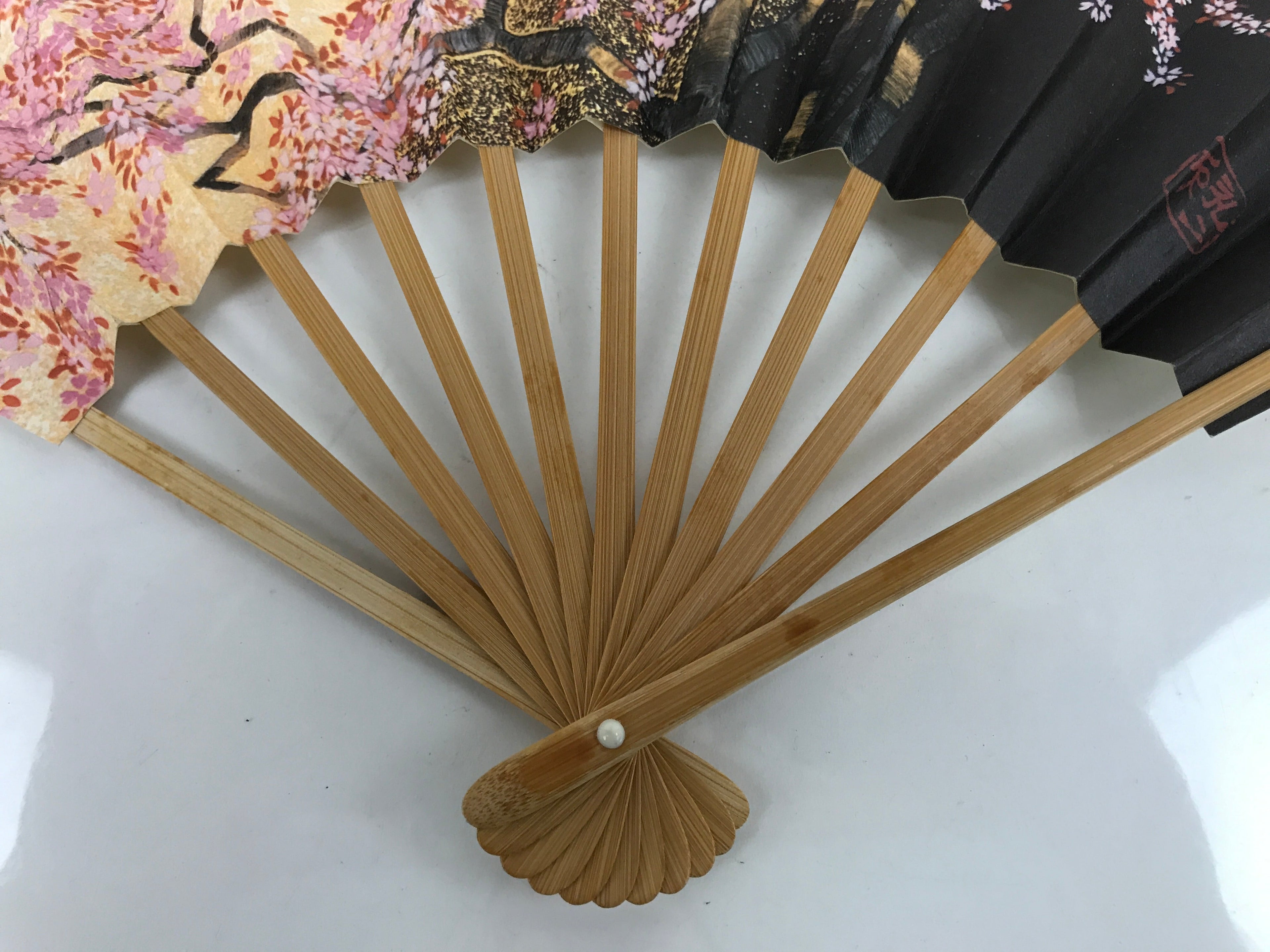 Japanese Folding Fan Sensu Vtg Bamboo Frame Cherry Blossoms Pink 4D796
