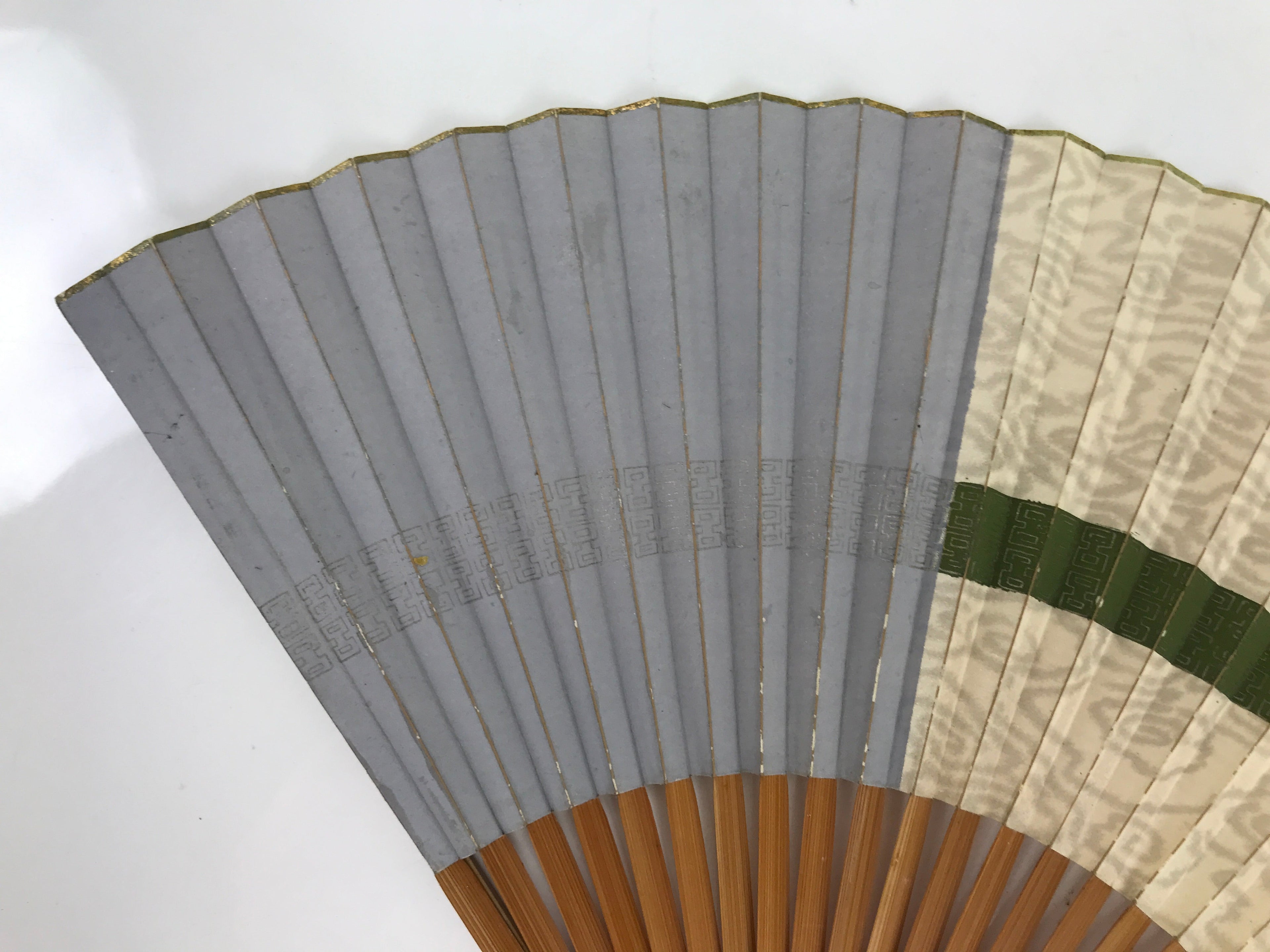 Japanese Folding Fan Sensu Vtg Bamboo Frame Geometric Greek Pattern Blue 4D801