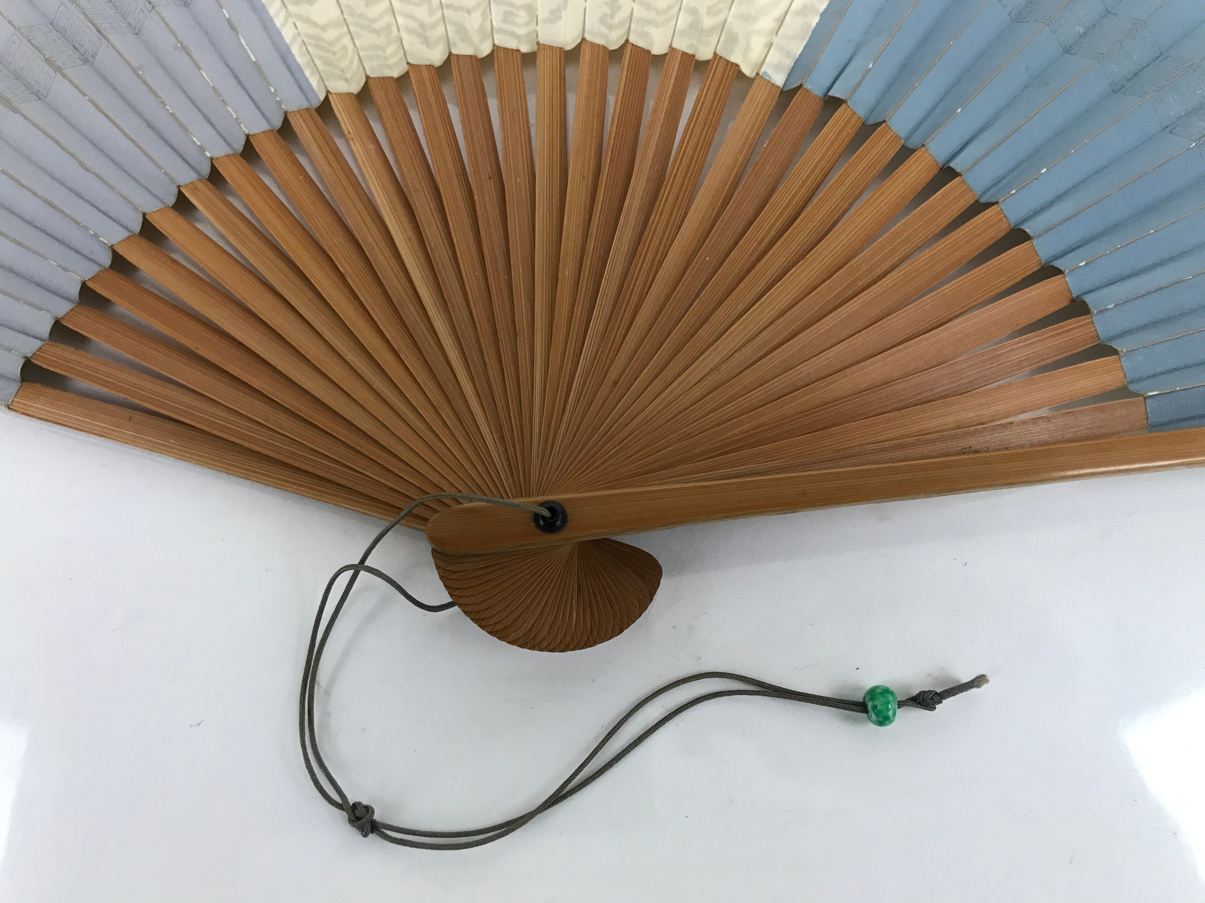 Japanese Folding Fan Sensu Vtg Bamboo Frame Geometric Greek Pattern Blue 4D801