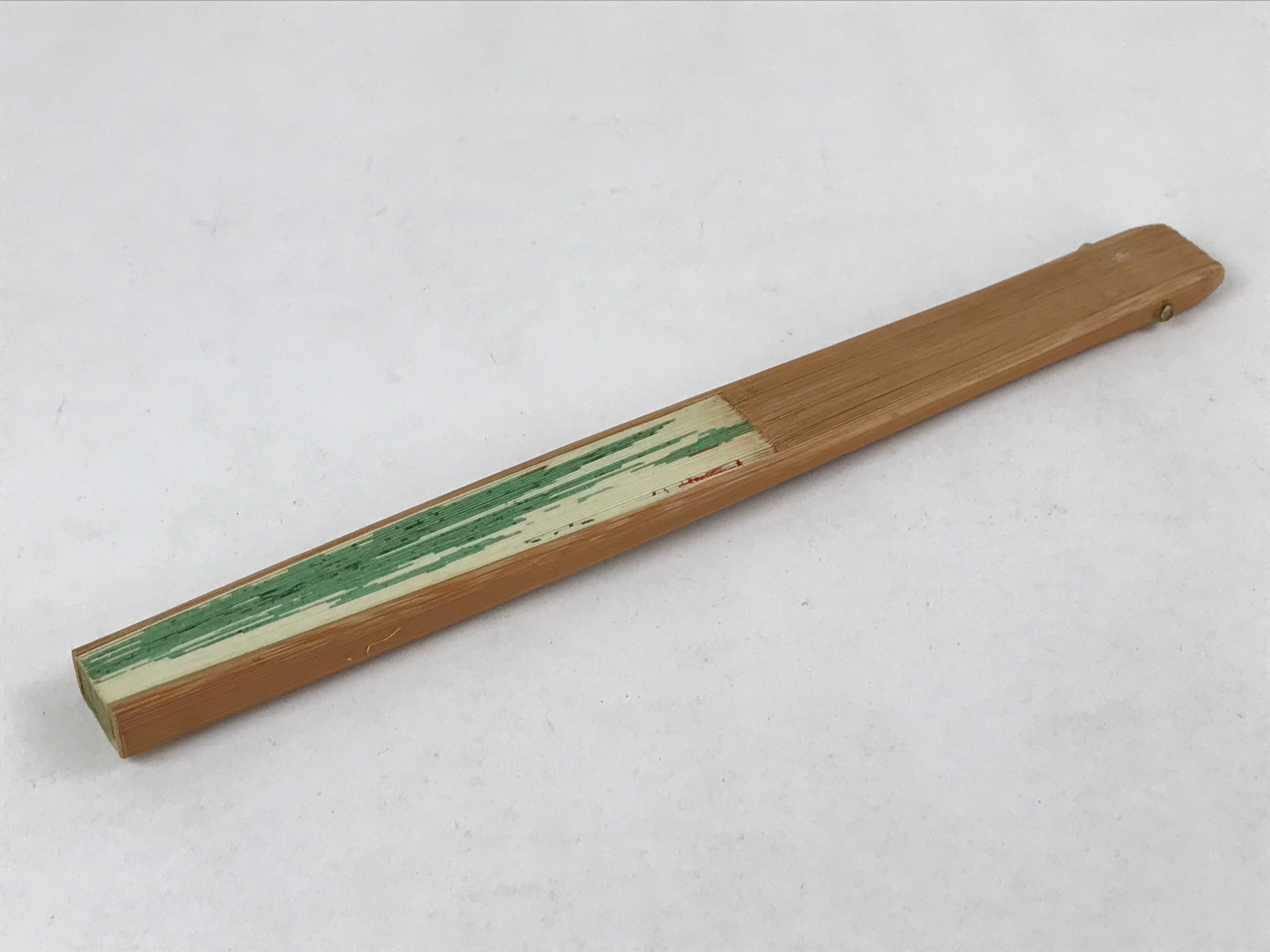 Japanese Folding Fan Sensu Vtg Bamboo Frame Green Grapes Red Seal 4D749