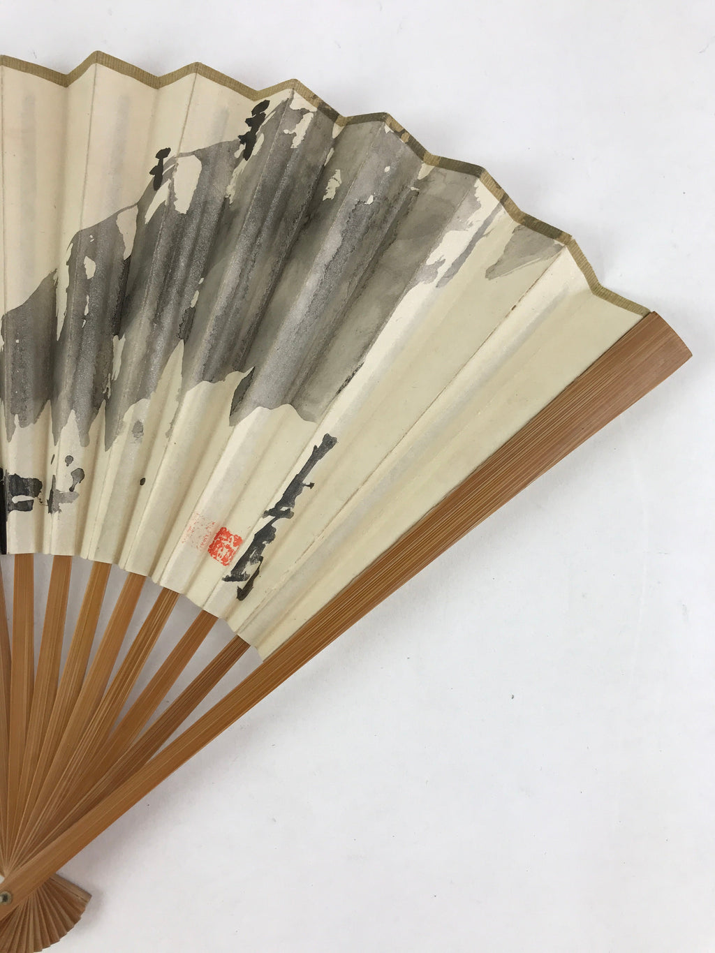 Japanese Folding Fan Sensu Vtg Bamboo Frame Ink Painting Red Seal White 4D680