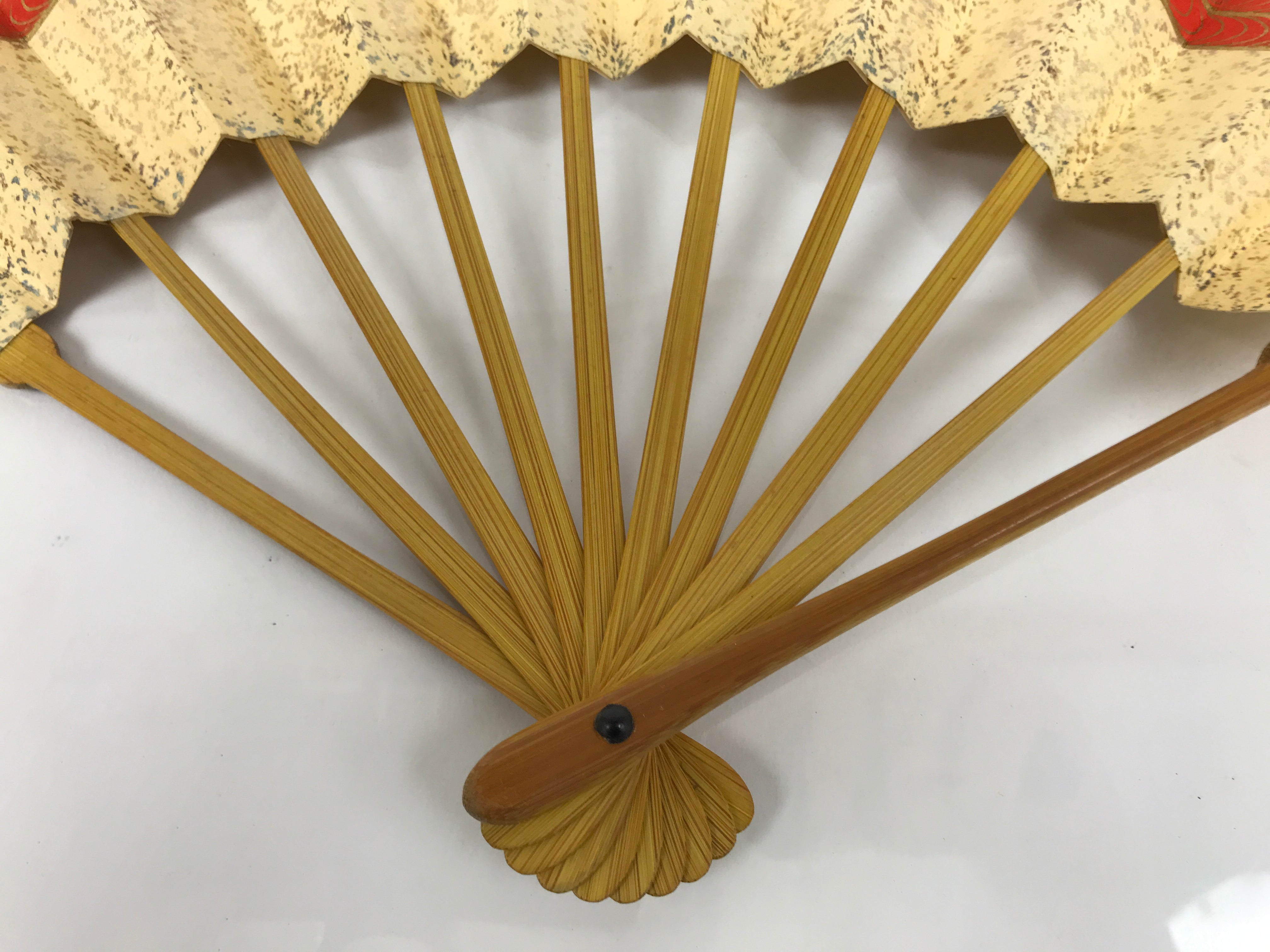 Japanese Folding Fan Sensu Vtg Bamboo Frame Red Beige Gold Waves Pattern 4D892