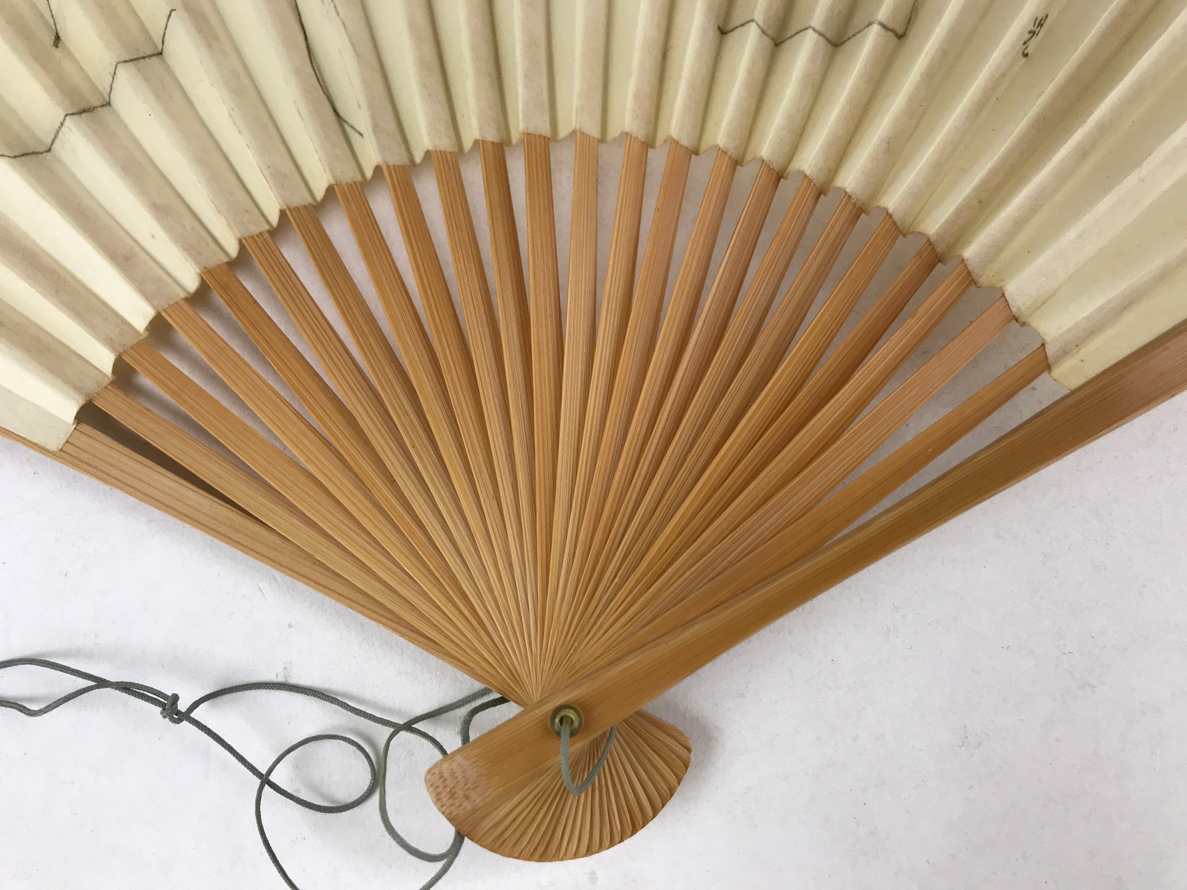 Japanese Folding Fan Sensu Vtg Bamboo Frame Retro Woman Cityscape Design 4D755