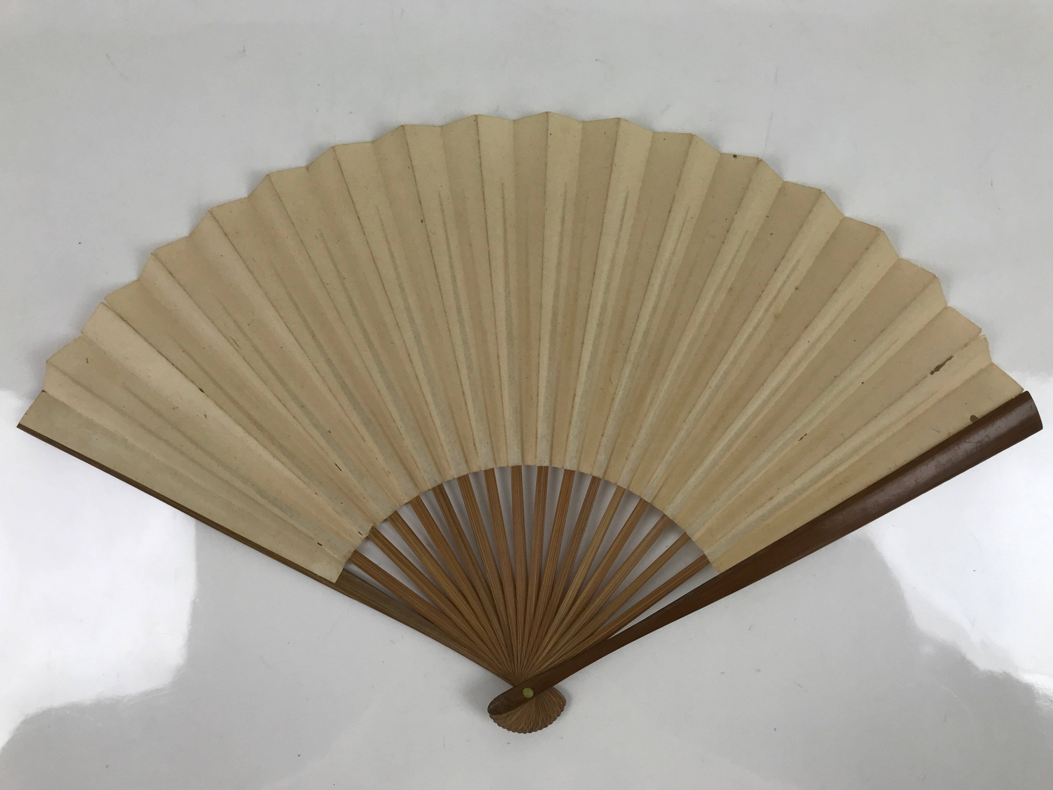 Japanese Folding Fan Sensu Vtg Bamboo Frame Subtle Insect Design Beige 4D798