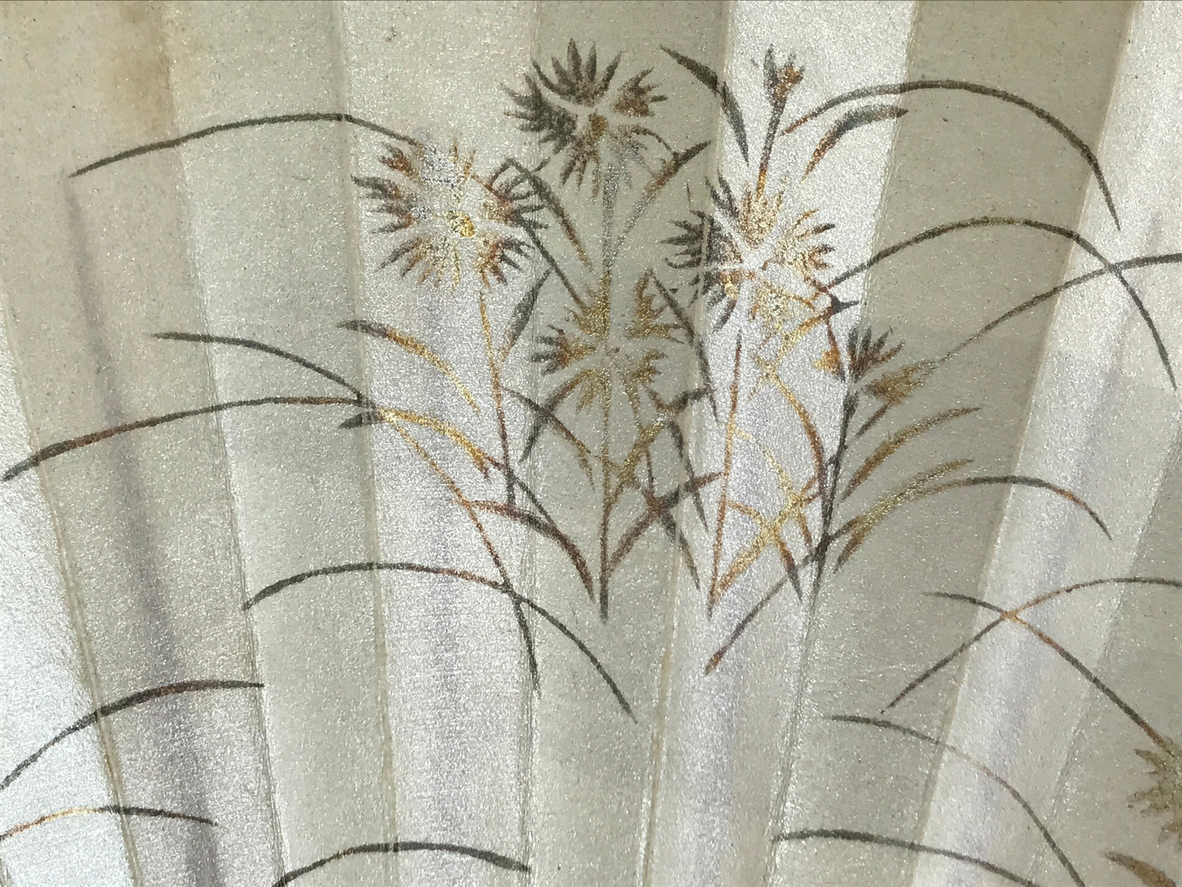 Japanese Folding Fan Sensu Vtg Lacquer Bamboo Frame Beige Nadeshiko Flower 4D742