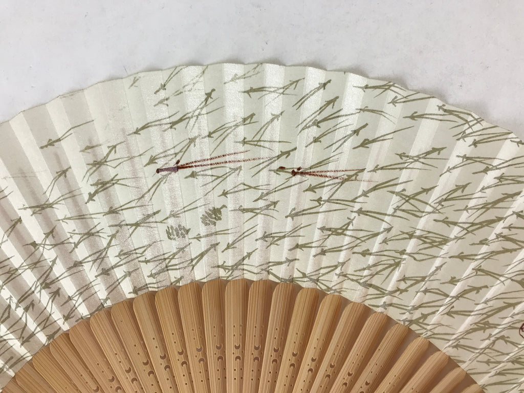 Japanese Folding Fan Sensu Vtg Lacquer Bamboo Frame Cream Green Grass 4D740