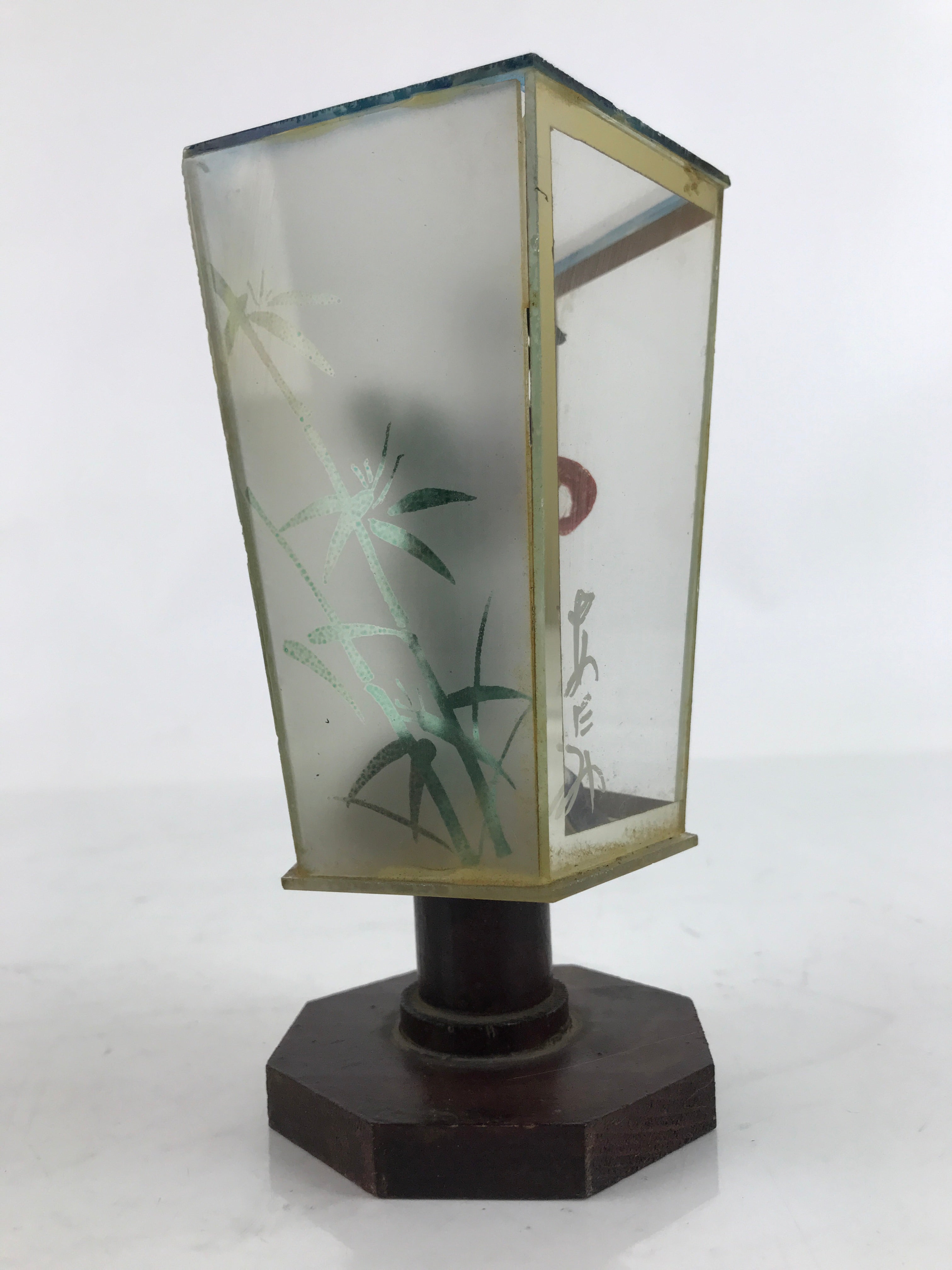 Japanese Geisha Figurine Vtg Purple Kimono Birds Glass Case Display ST17