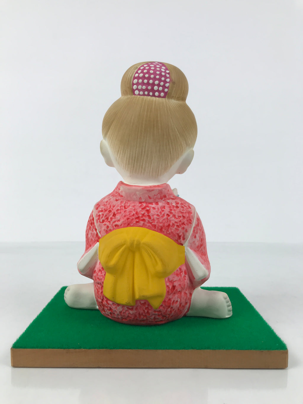 Japanese Girl Playing Ayatori Clay Doll Ningyo Figurine Pink Kimono w/Stand ST90