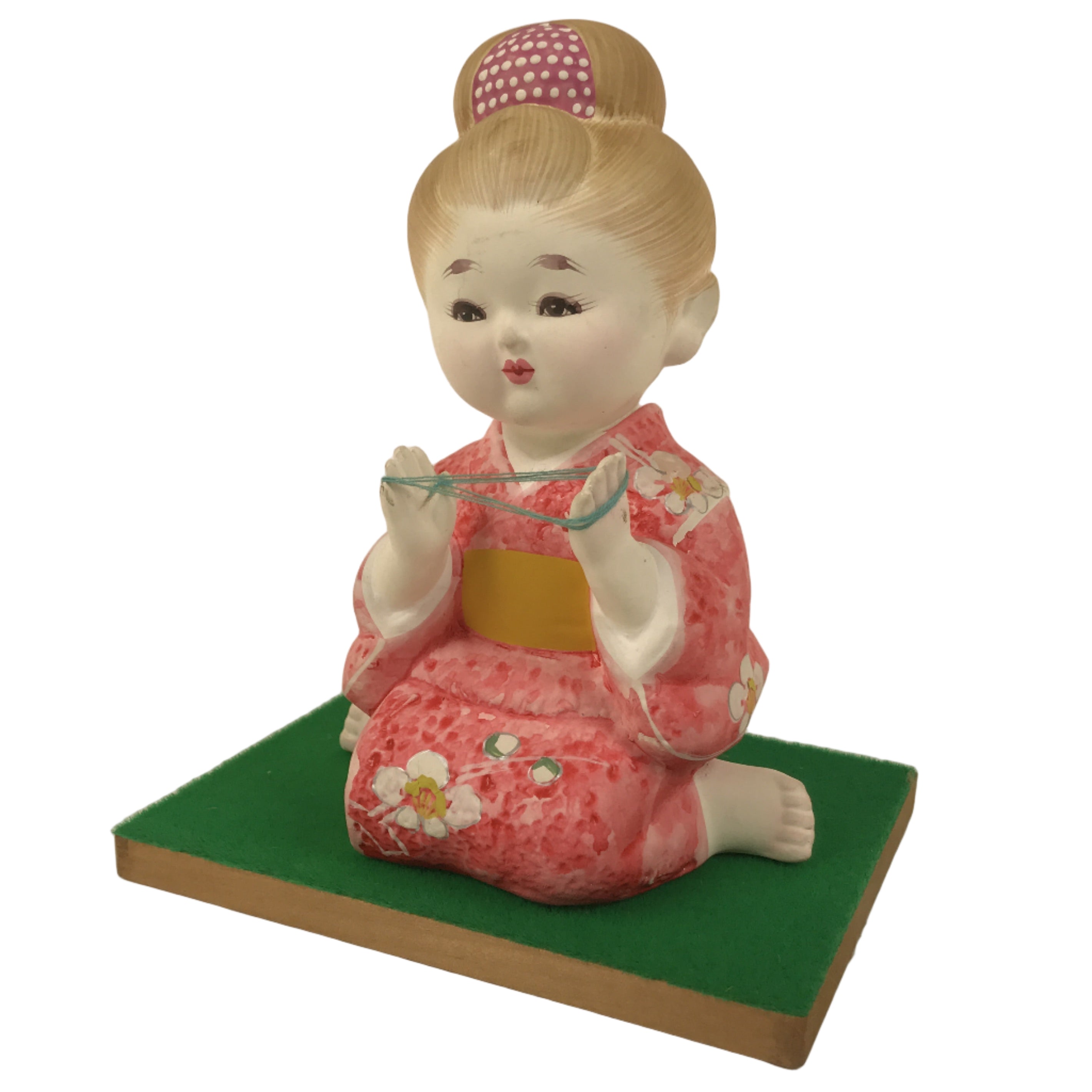 Japanese Girl Playing Ayatori Clay Doll Ningyo Figurine Pink Kimono w/Stand ST90