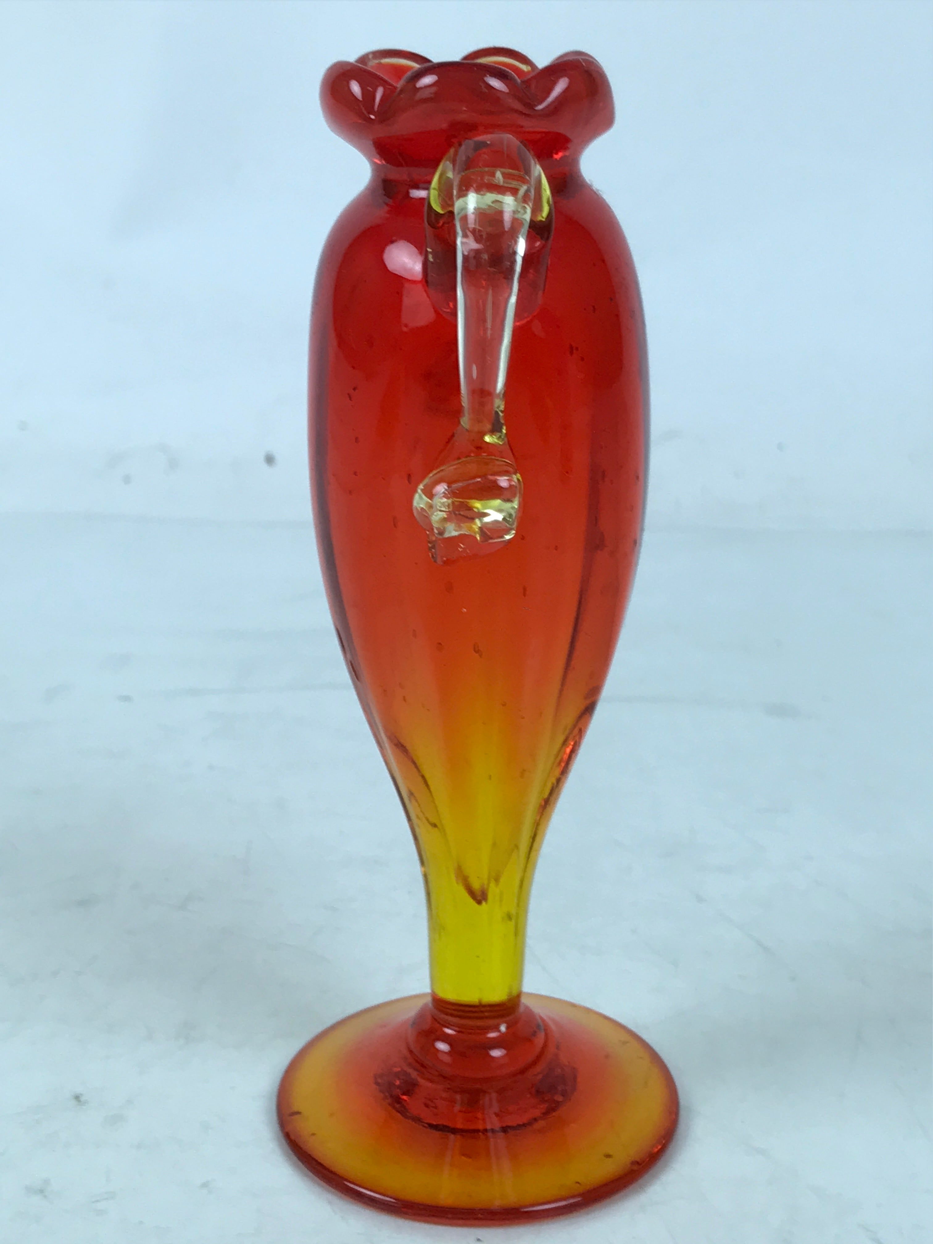 Japanese Glass Flower Vase Vtg Kabin Red Ichirinzashi Translucent Handle FK199
