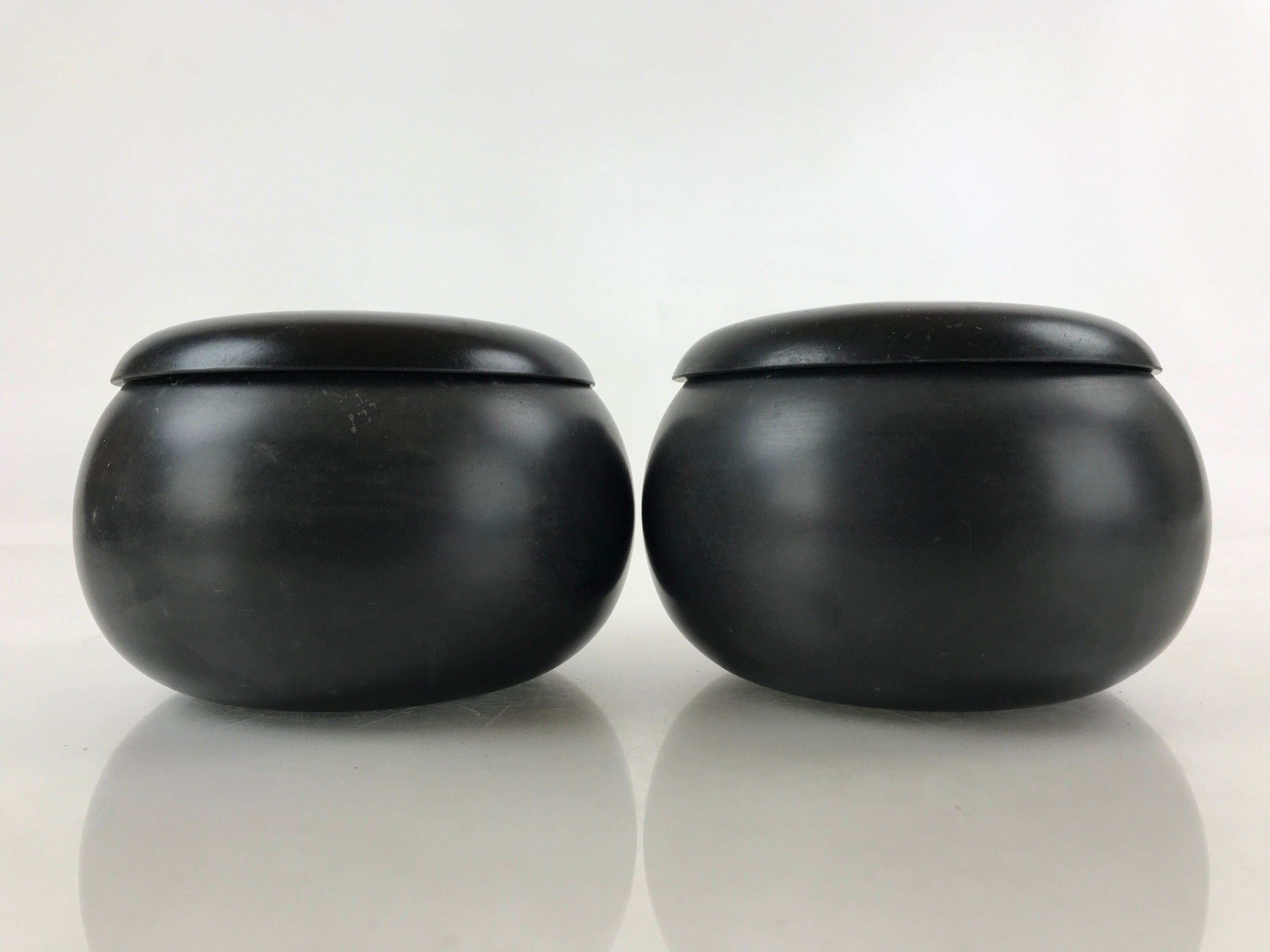 Japanese Go Stone Goishi Game Pieces Vtg Black Plastic Bowls Shell Stone GO85