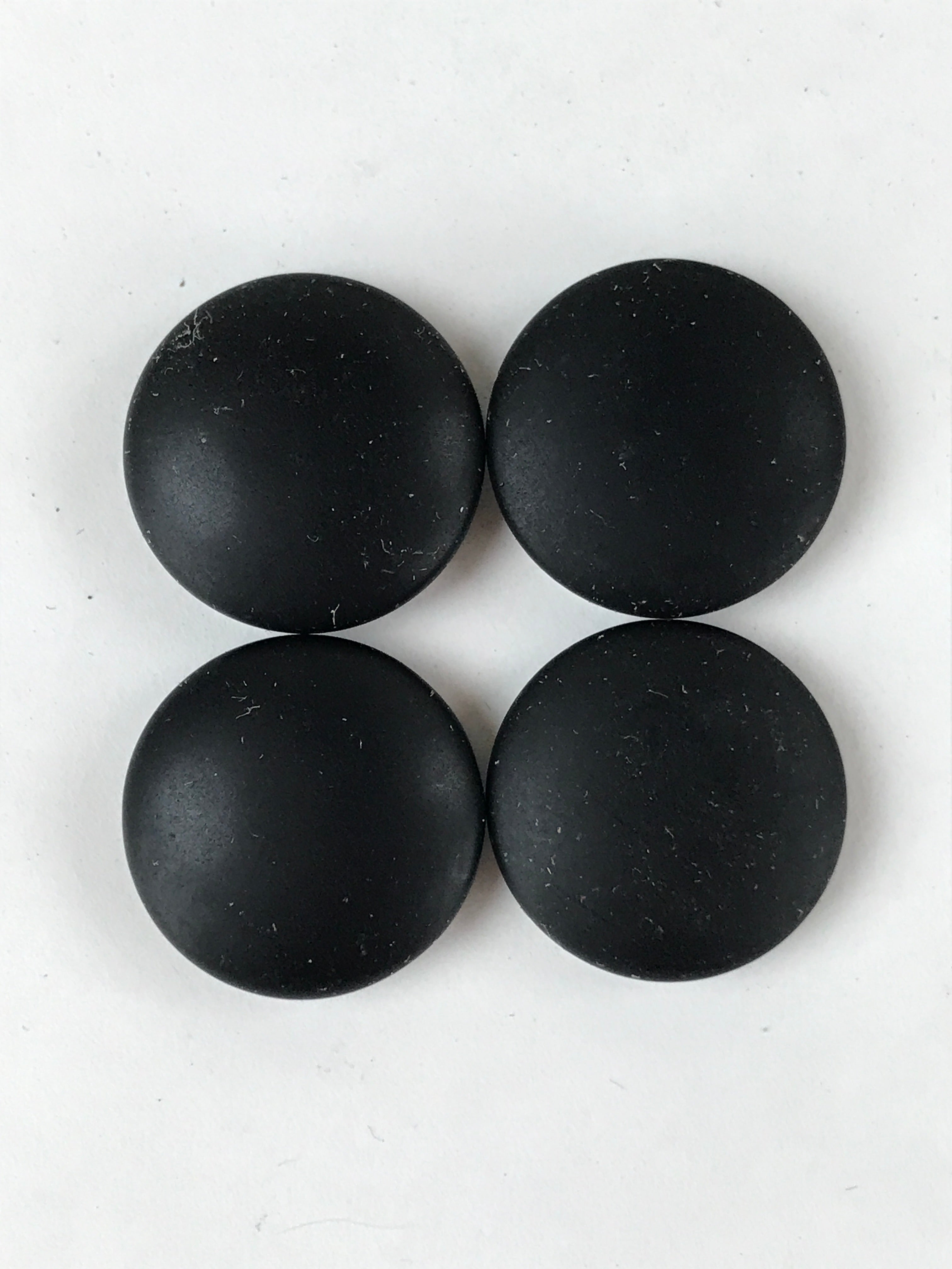 Japanese Go Stone Goishi Game Pieces Vtg Igo Brown Wooden Bowls Glass GO88