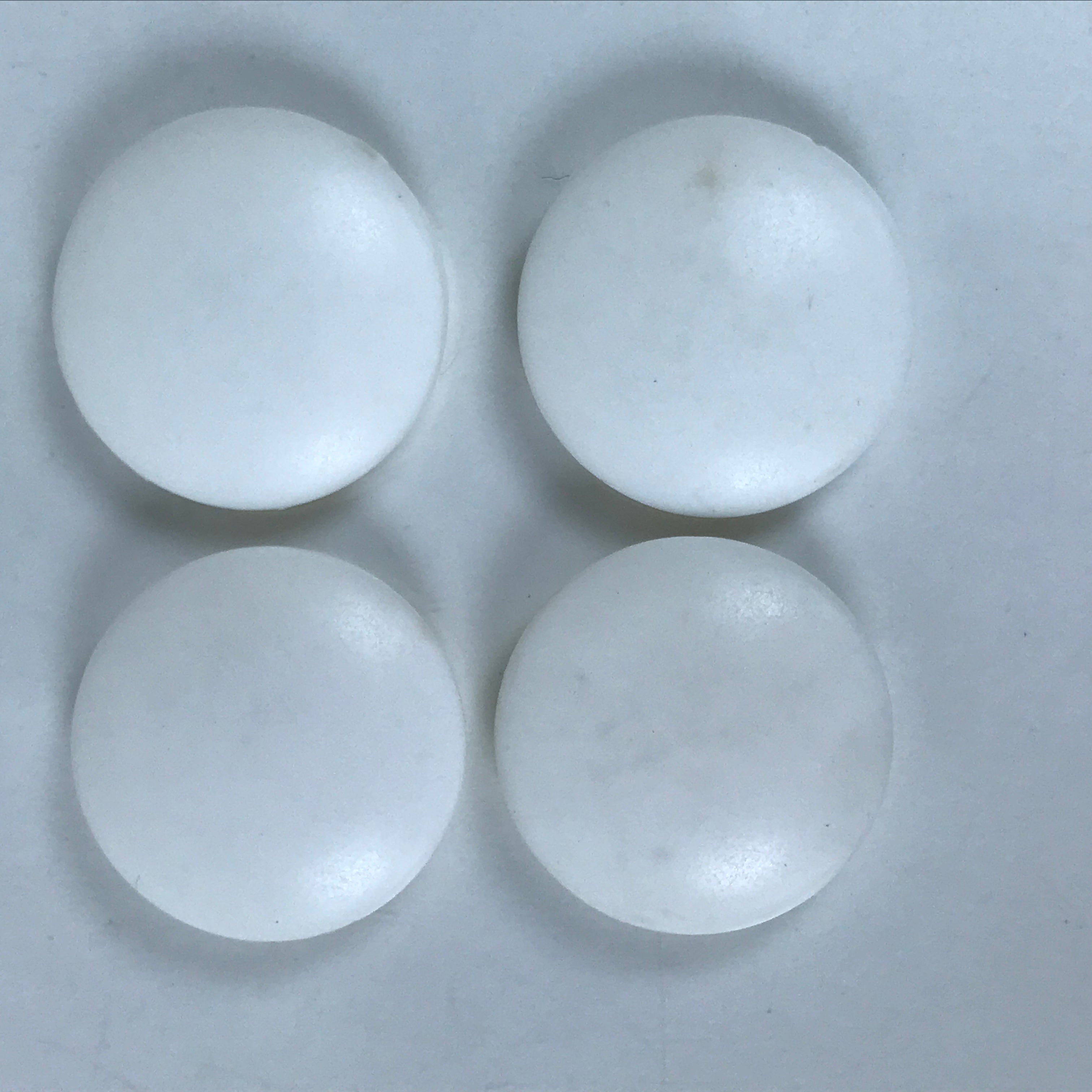 Japanese Go Stone Goishi Game Pieces Vtg Traditional Igo White Resin Plastic GO99