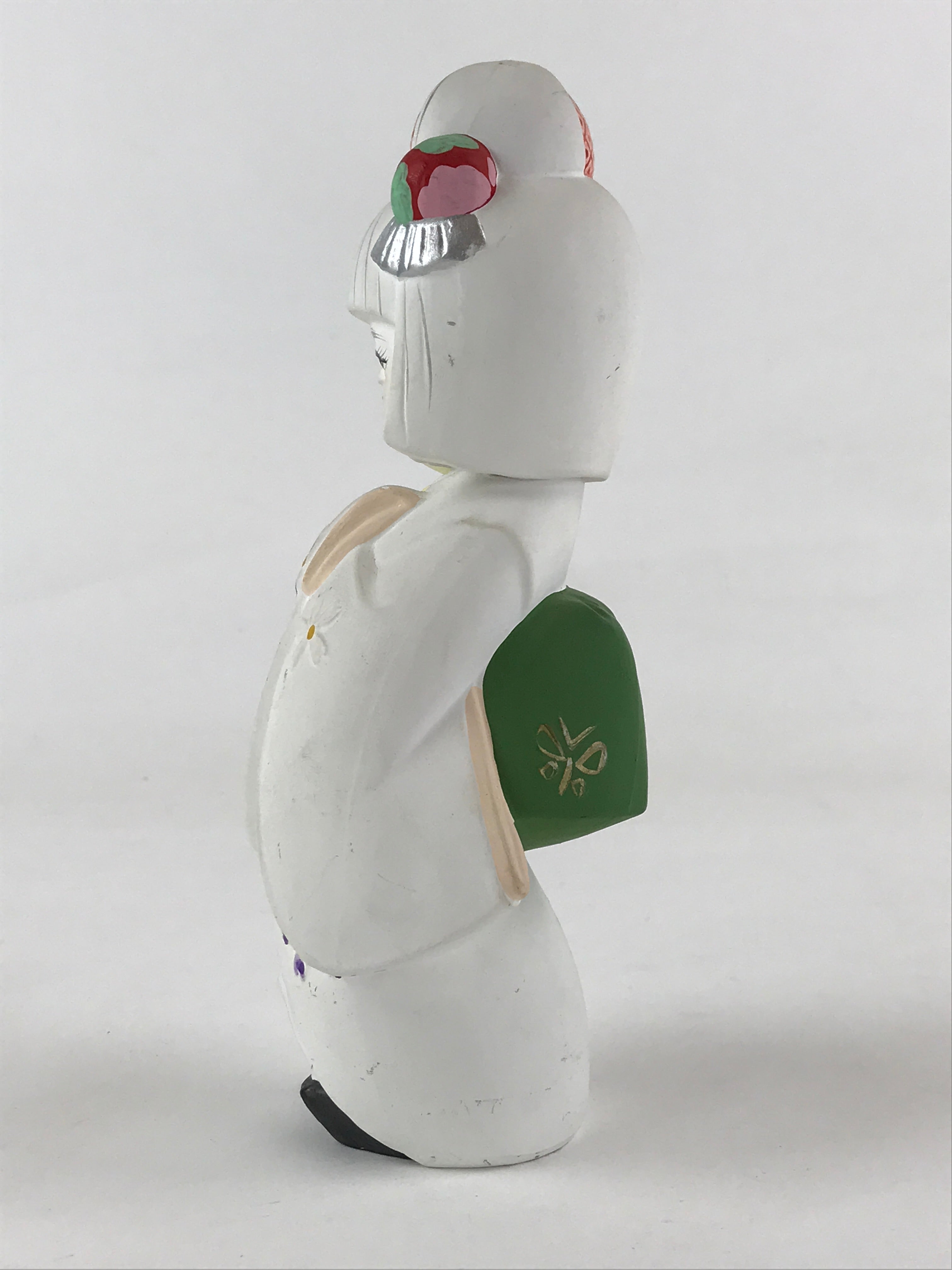 Japanese Hakata-Ningyo Clay Doll Traditional Handicraft Girl Kimono White BD897