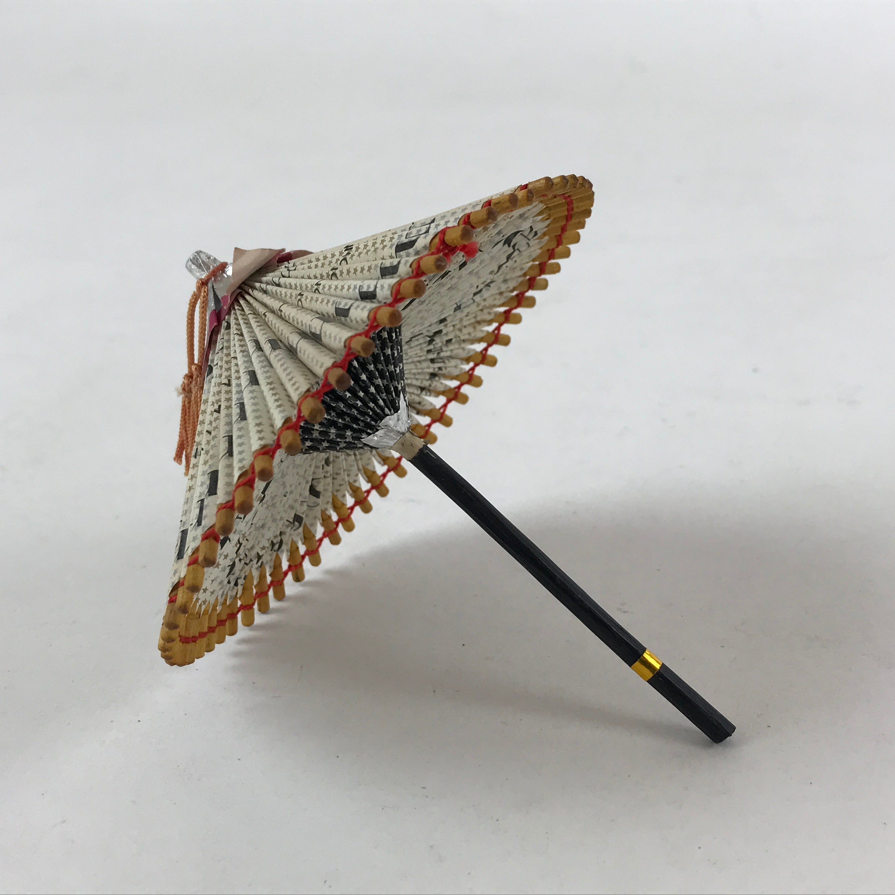 Japanese Handmade Miniature Umbrella Figurine Vtg Kasa Decoration White JK593