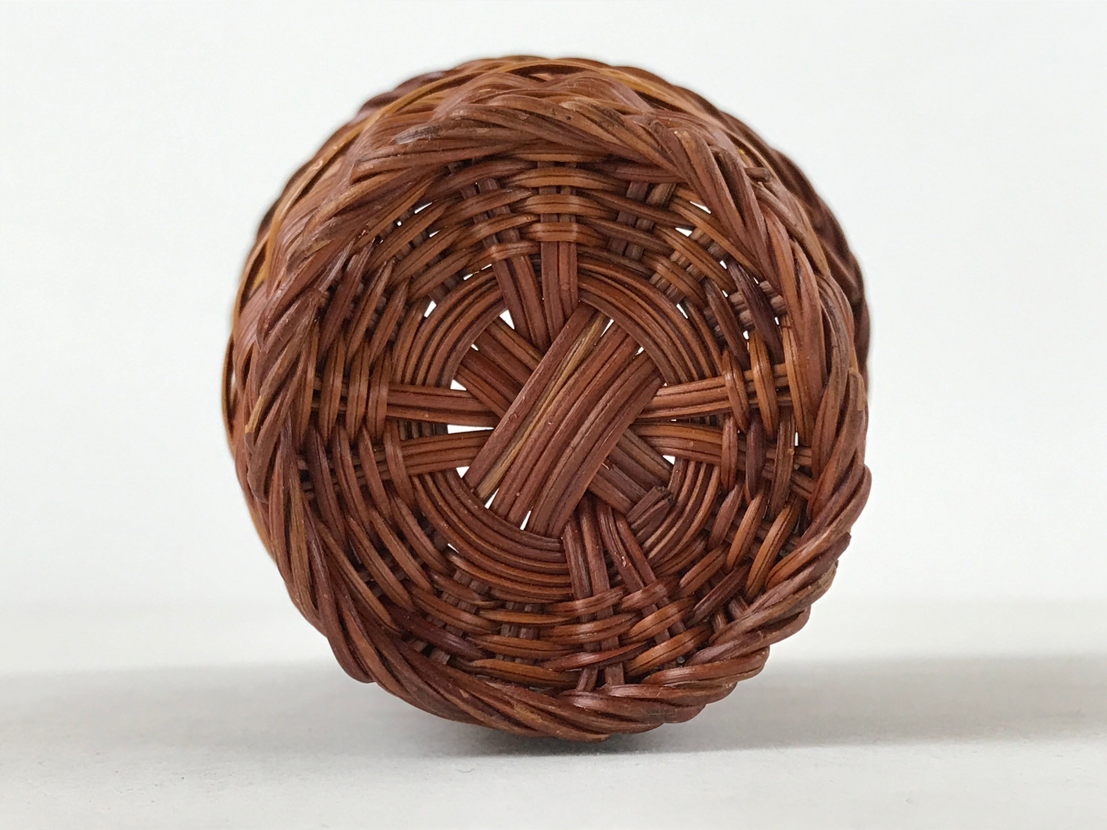 Japanese Handwoven Bamboo Basket Vtg Hanging Small Kago Ikebana Arrangement B232
