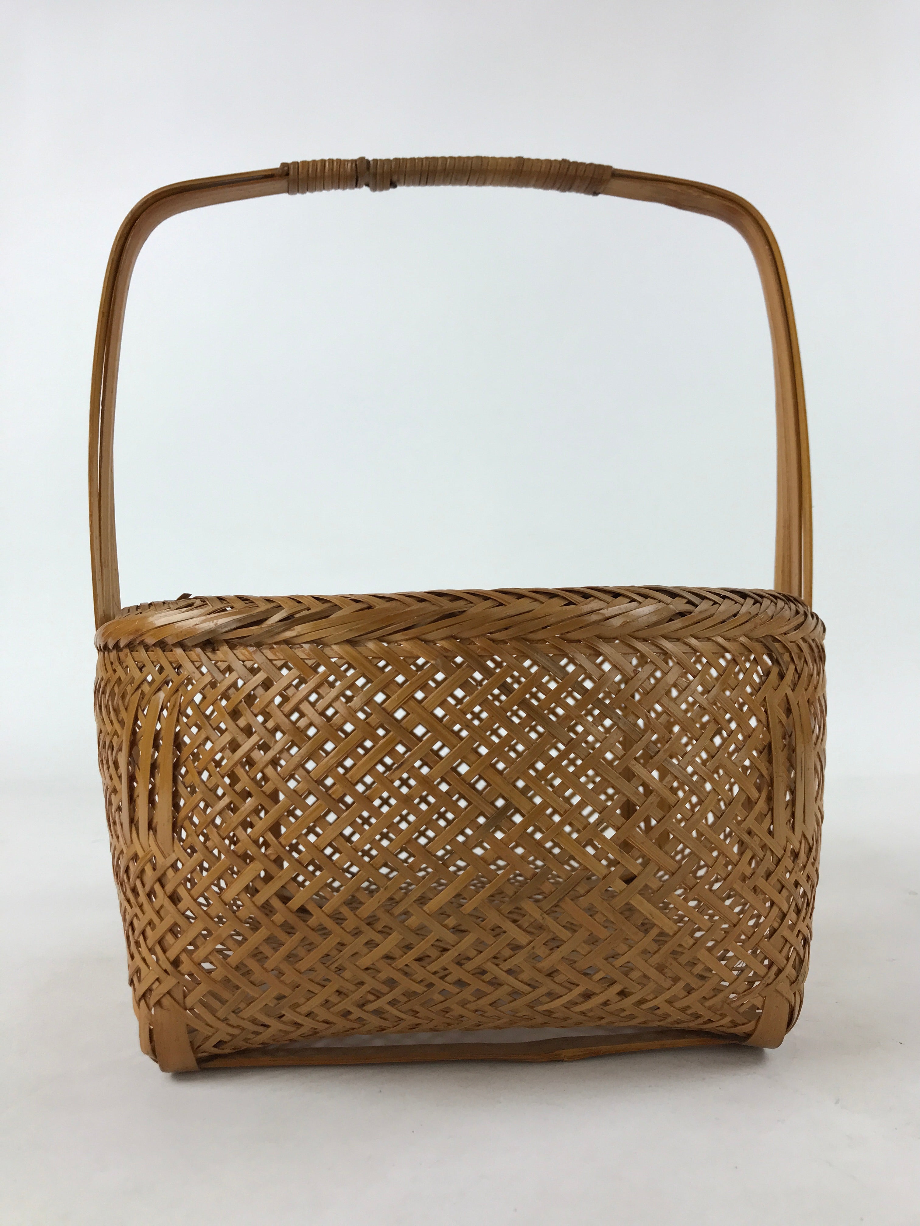 Japanese Handwoven Bamboo Basket Vtg Kago Ikebana Arrangement Kado Brown B226