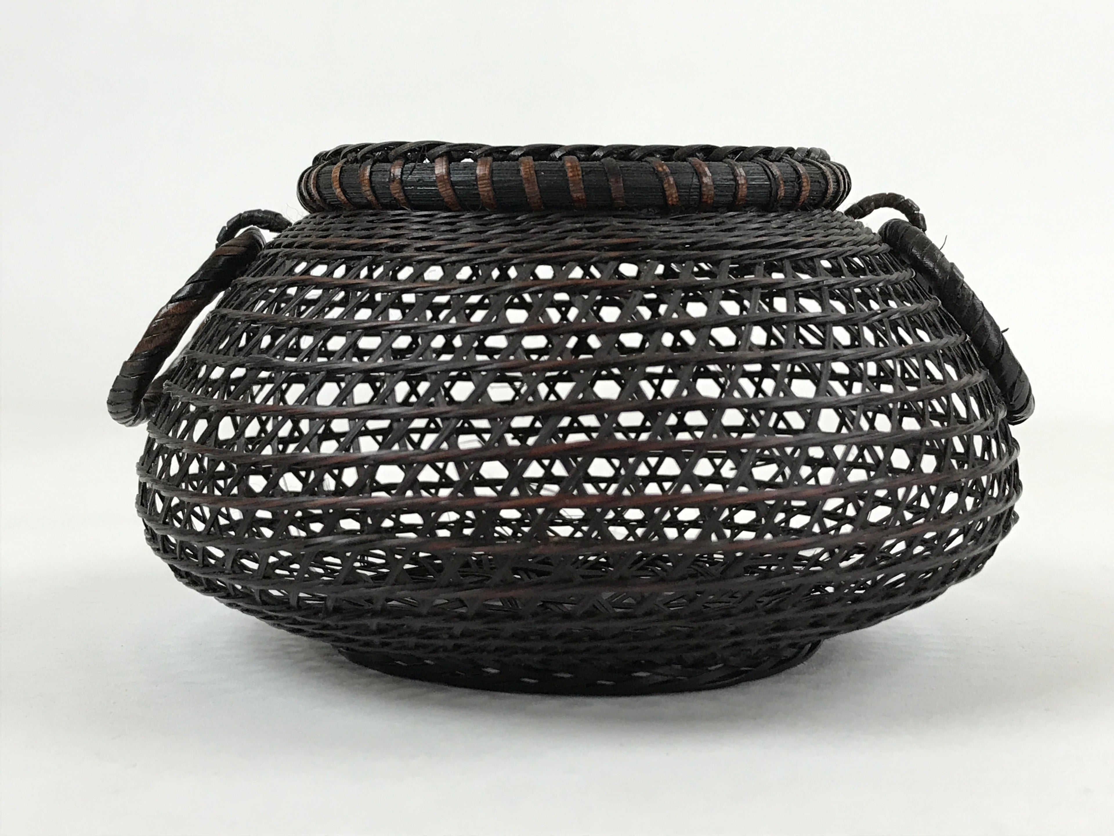 Japanese Handwoven Bamboo Basket Vtg Kago Ikebana Arrangement Kado Brown B230