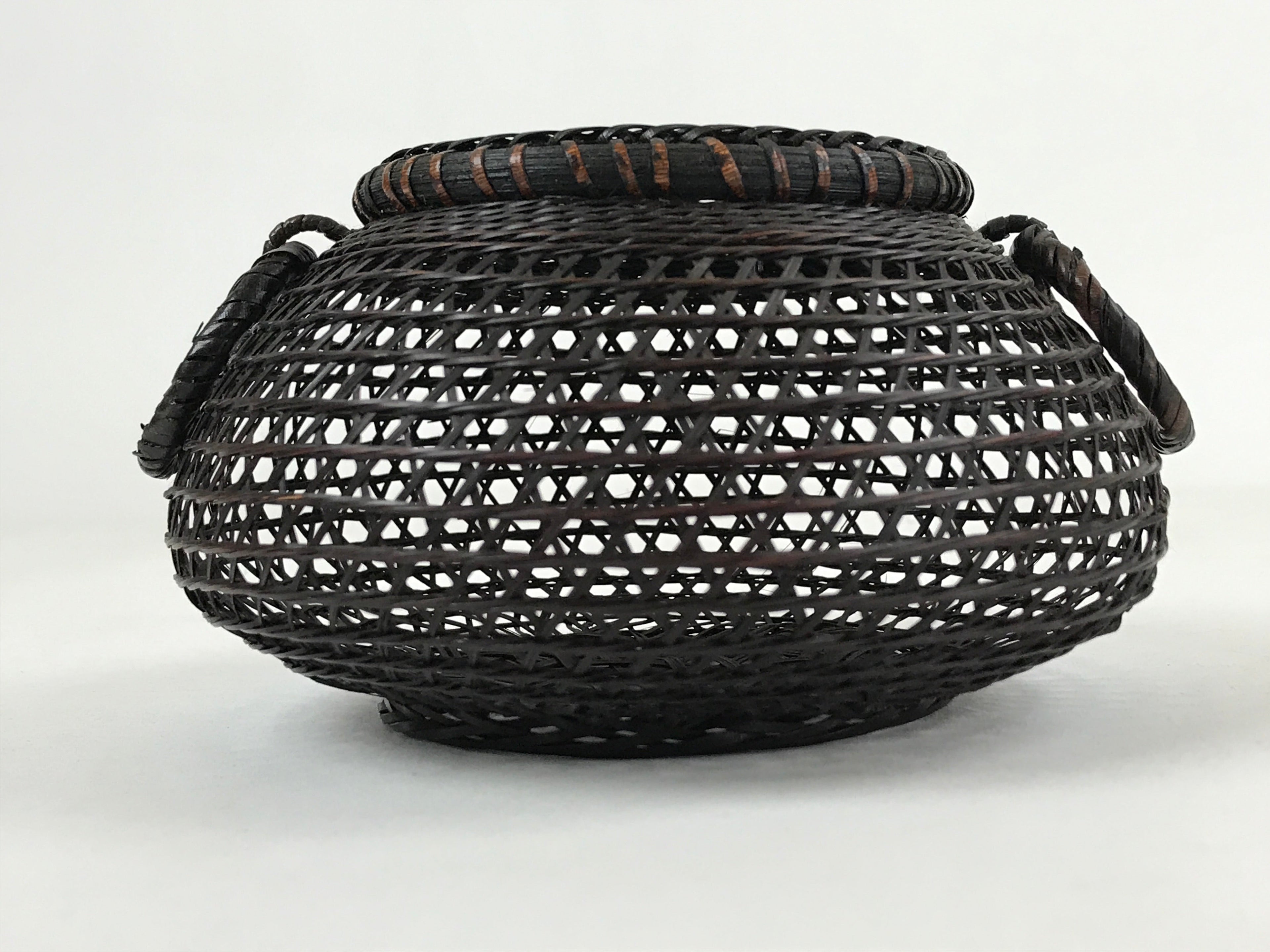 Japanese Handwoven Bamboo Basket Vtg Kago Ikebana Arrangement Kado Brown B230