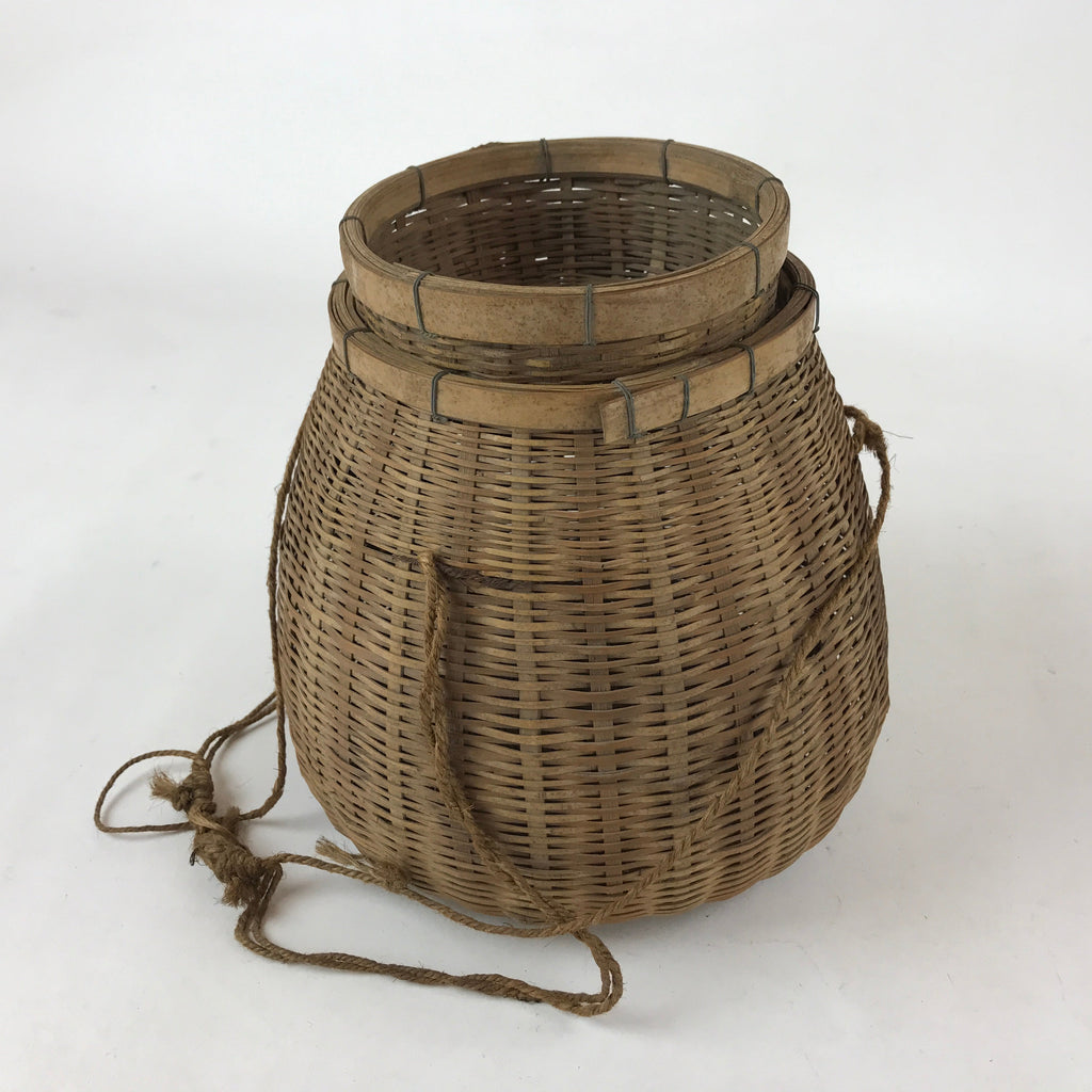 Japanese Handwoven Bamboo Fishing Basket Vtg Kago Tsurikago Brown Lid B229