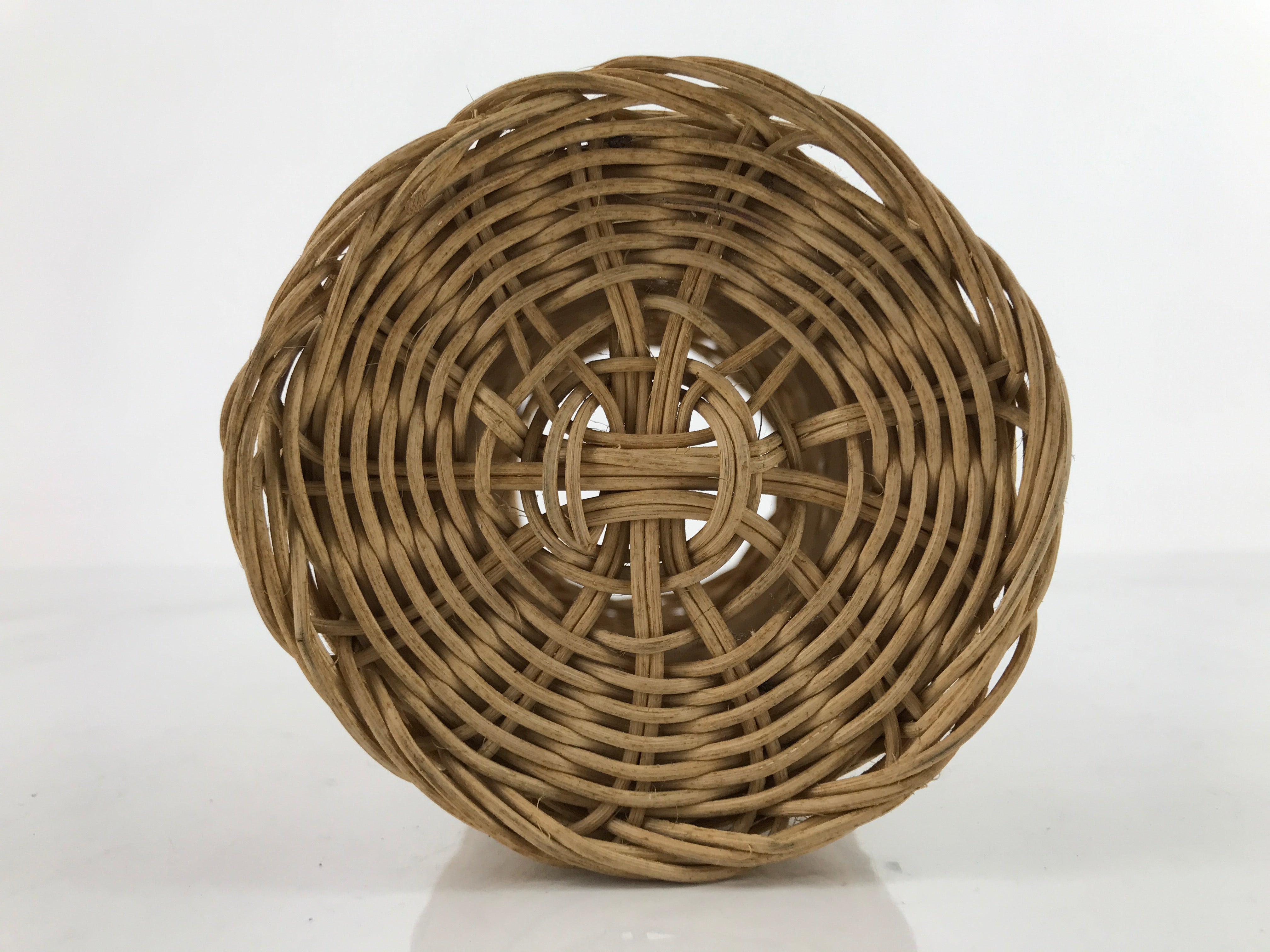 Japanese Handwoven Vine Basket Vtg Kago Ikebana Flower Arrangement Vase B243