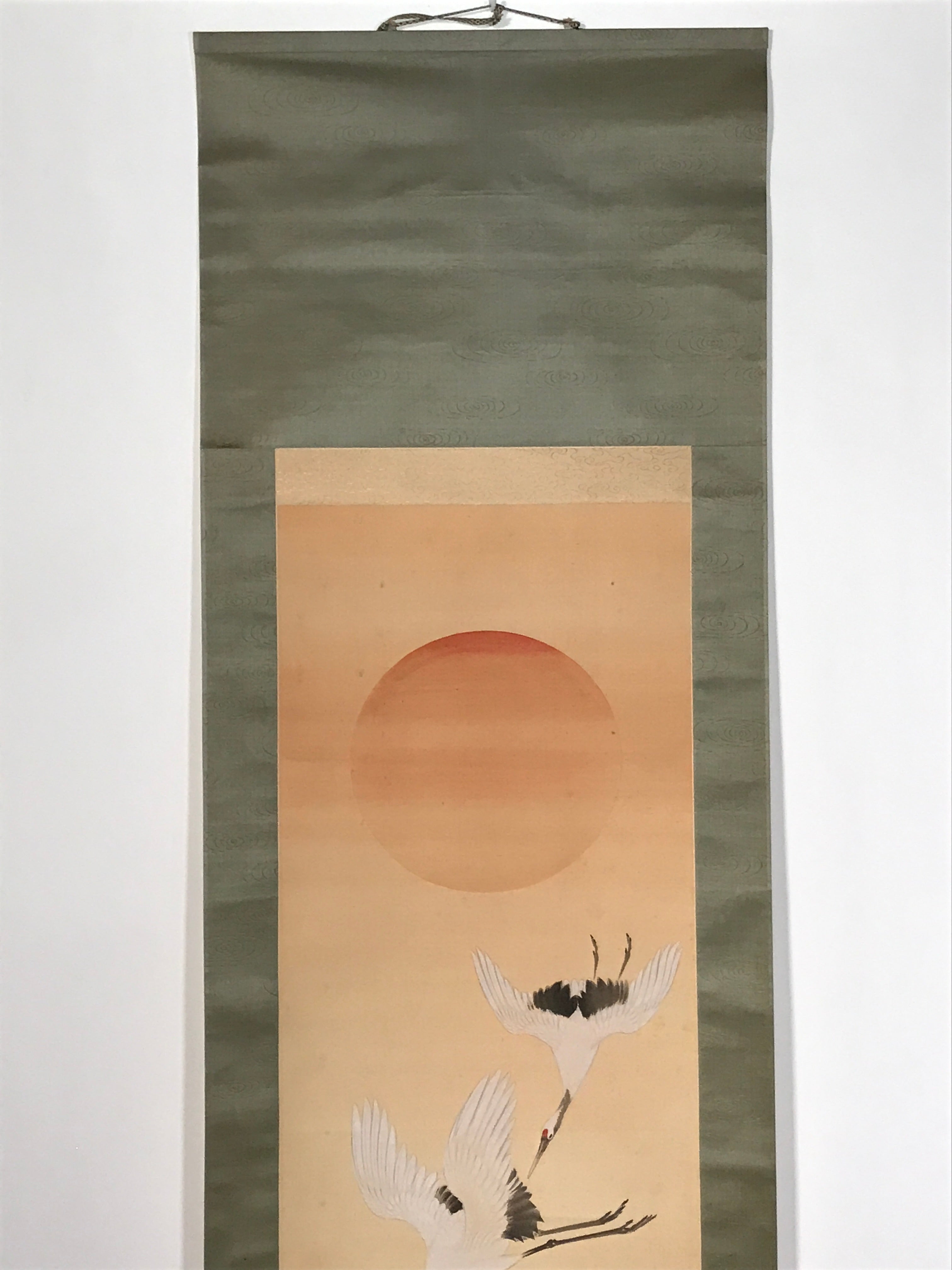 Japanese Hanging Scroll Flying Cranes Tsuru Red Sun Sea Kakejiku Color KJ24