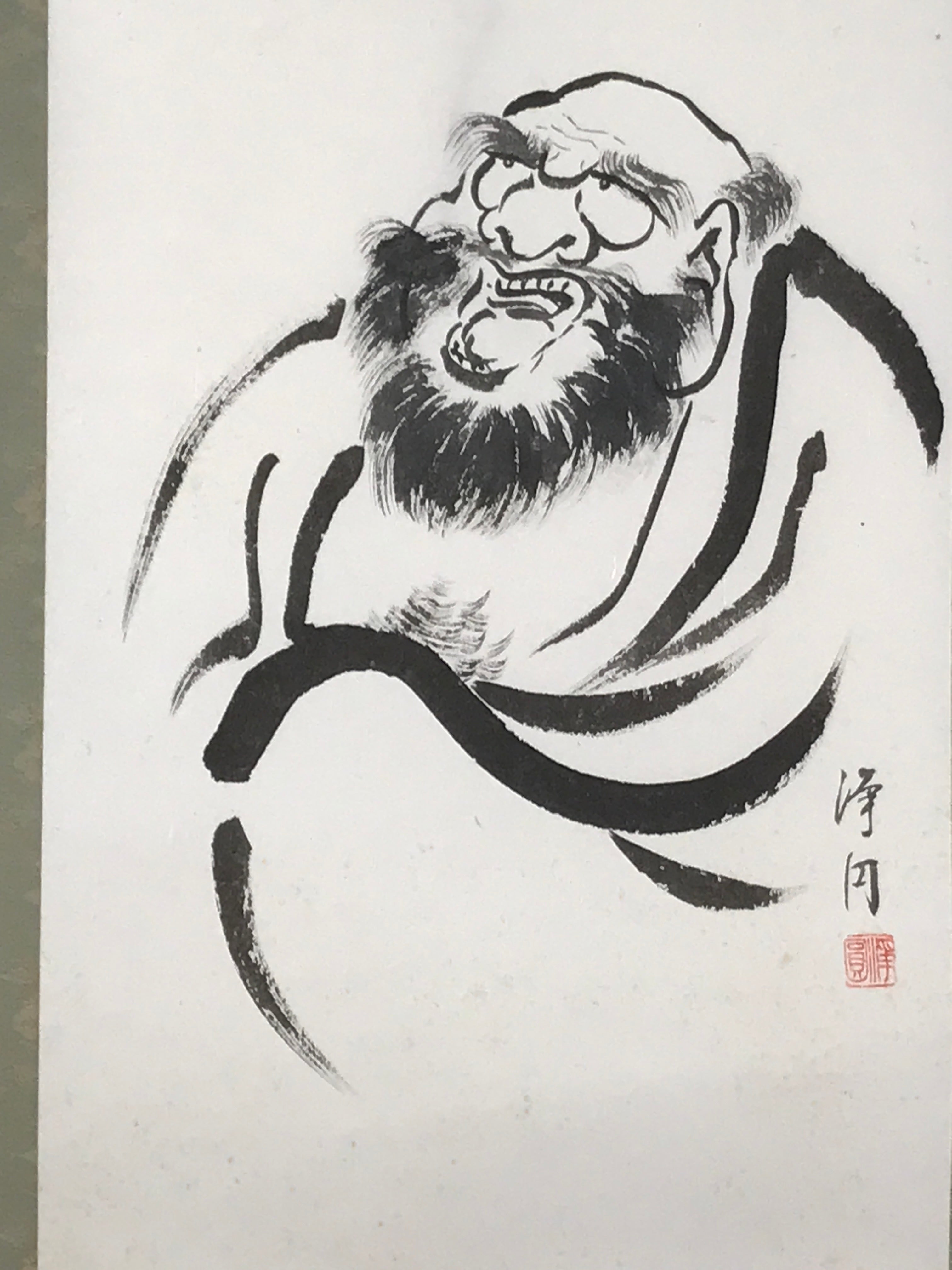 Japanese Hanging Scroll Kakejiku Vtg Daruma Buddhist Monk Portrait Black KJ83