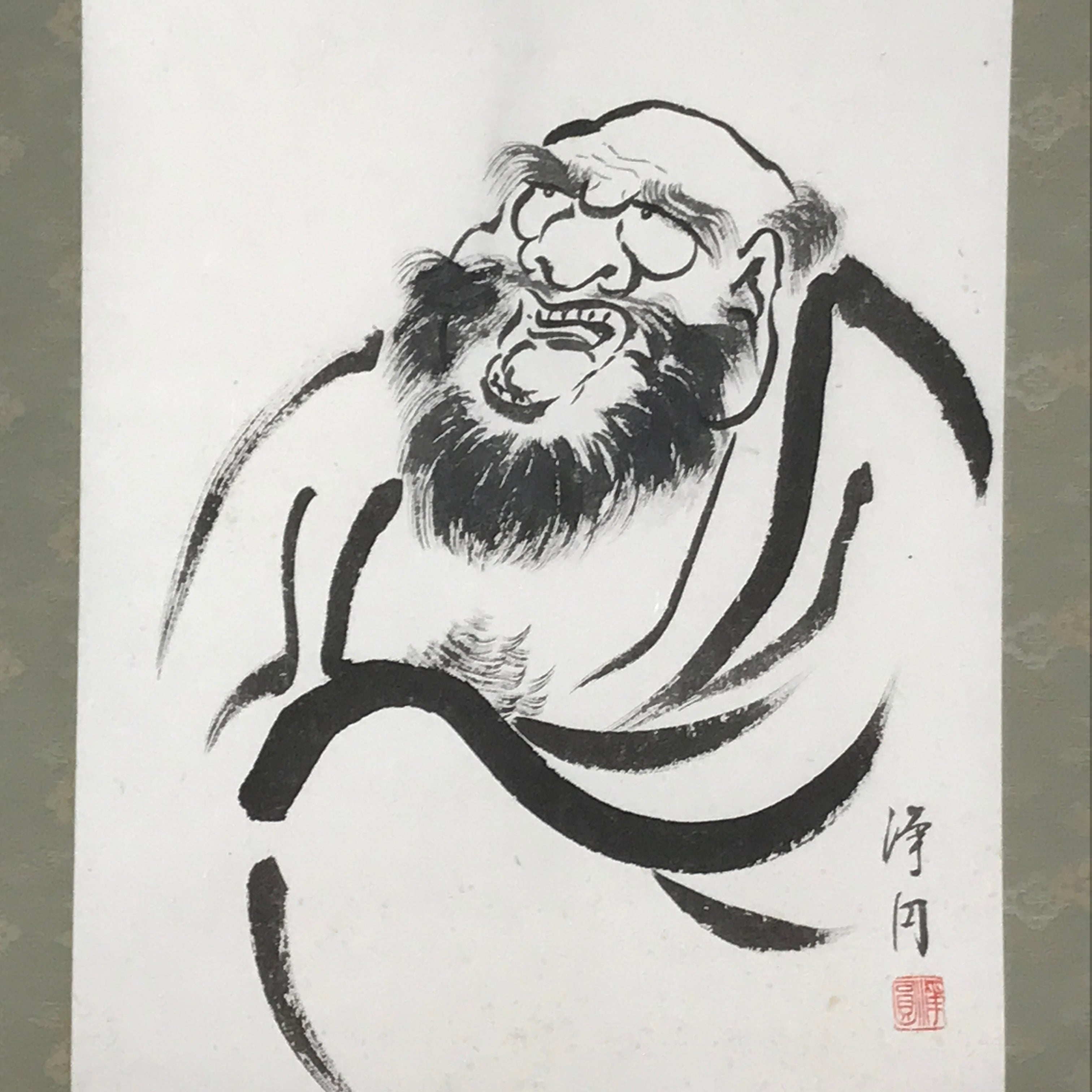 Japanese Hanging Scroll Kakejiku Vtg Daruma Buddhist Monk Portrait Black KJ83