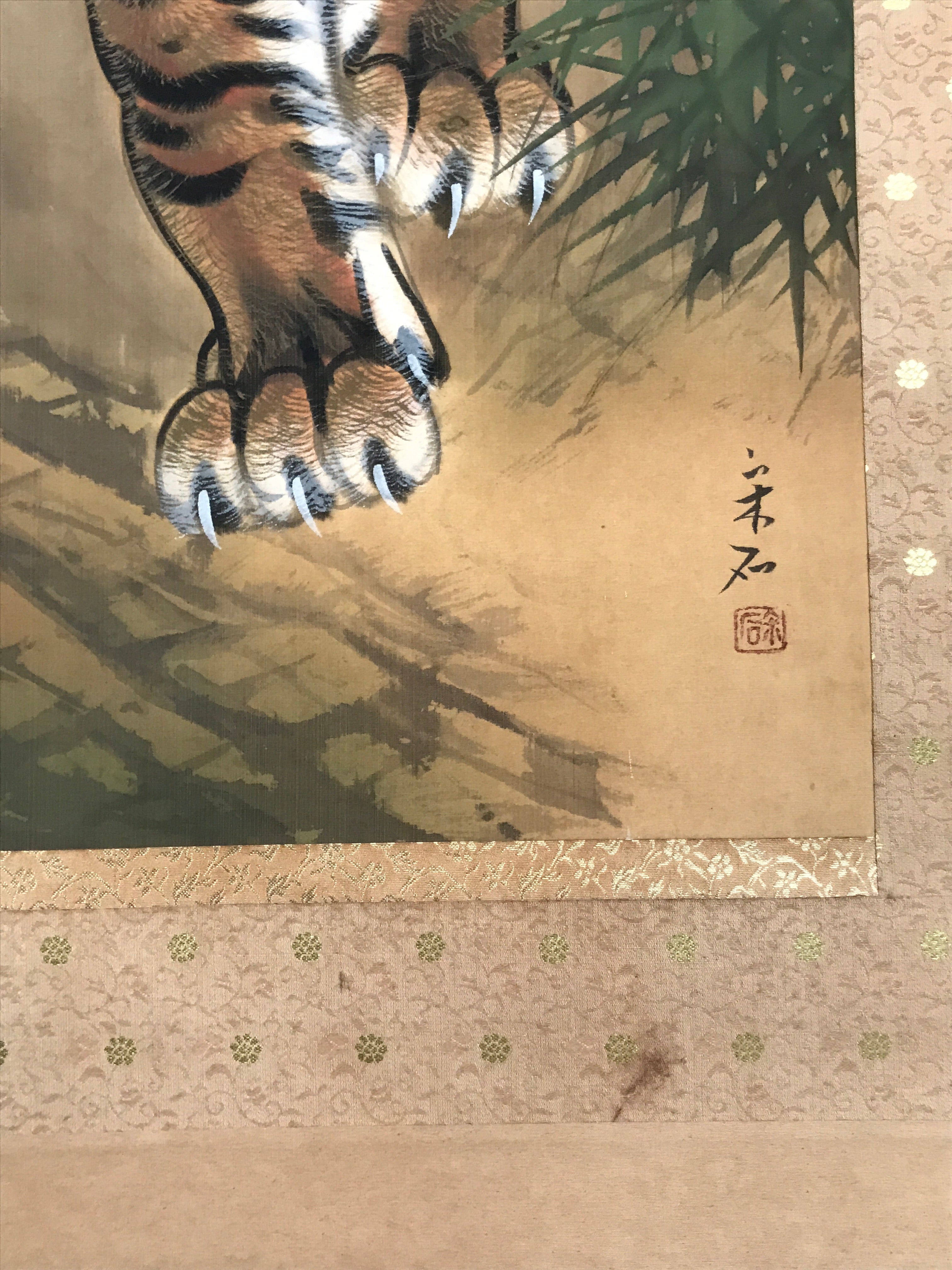 Japanese Hanging Scroll Kakejiku Vtg Fierce Tiger Orange Black Mountain Ink KJ90
