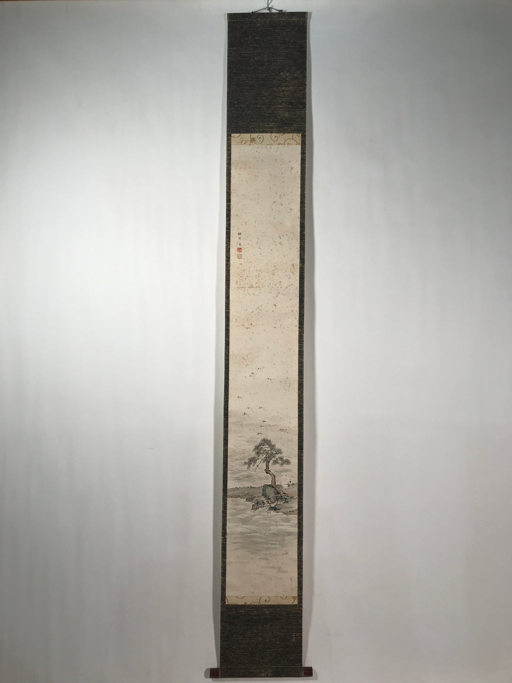 Japanese Hanging Scroll Kakejiku Vtg Pine Tree Flying Cranes Bird Color KJ129