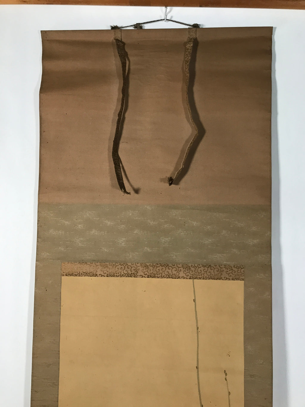 Japanese Hanging Scroll Kakejiku Vtg Plum Blossom Sparrow Bird Color Ink KJ97