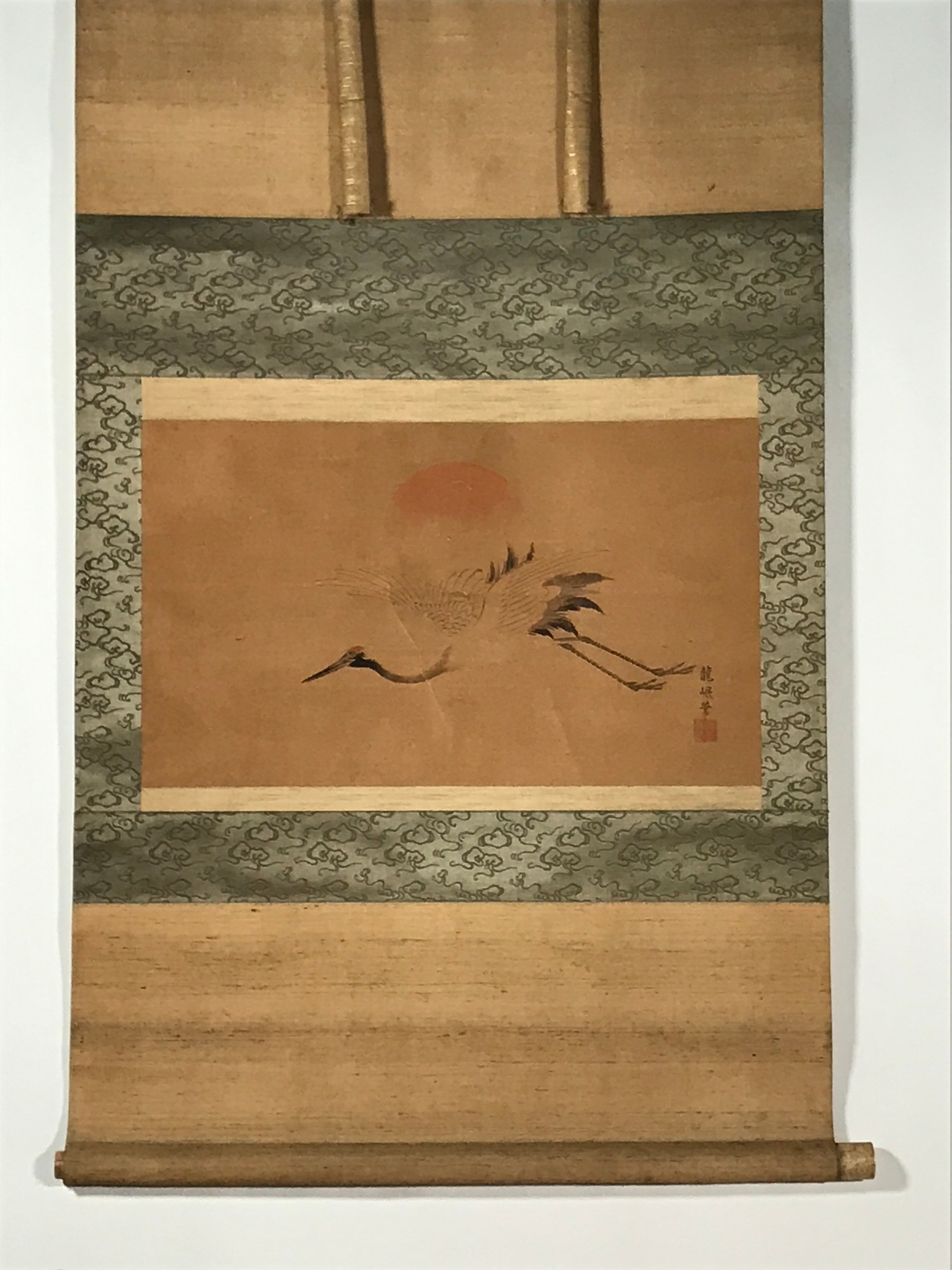 Japanese Hanging Scroll Kakejiku Vtg Rising Sun Flying Crane Tsuru Color KJ112