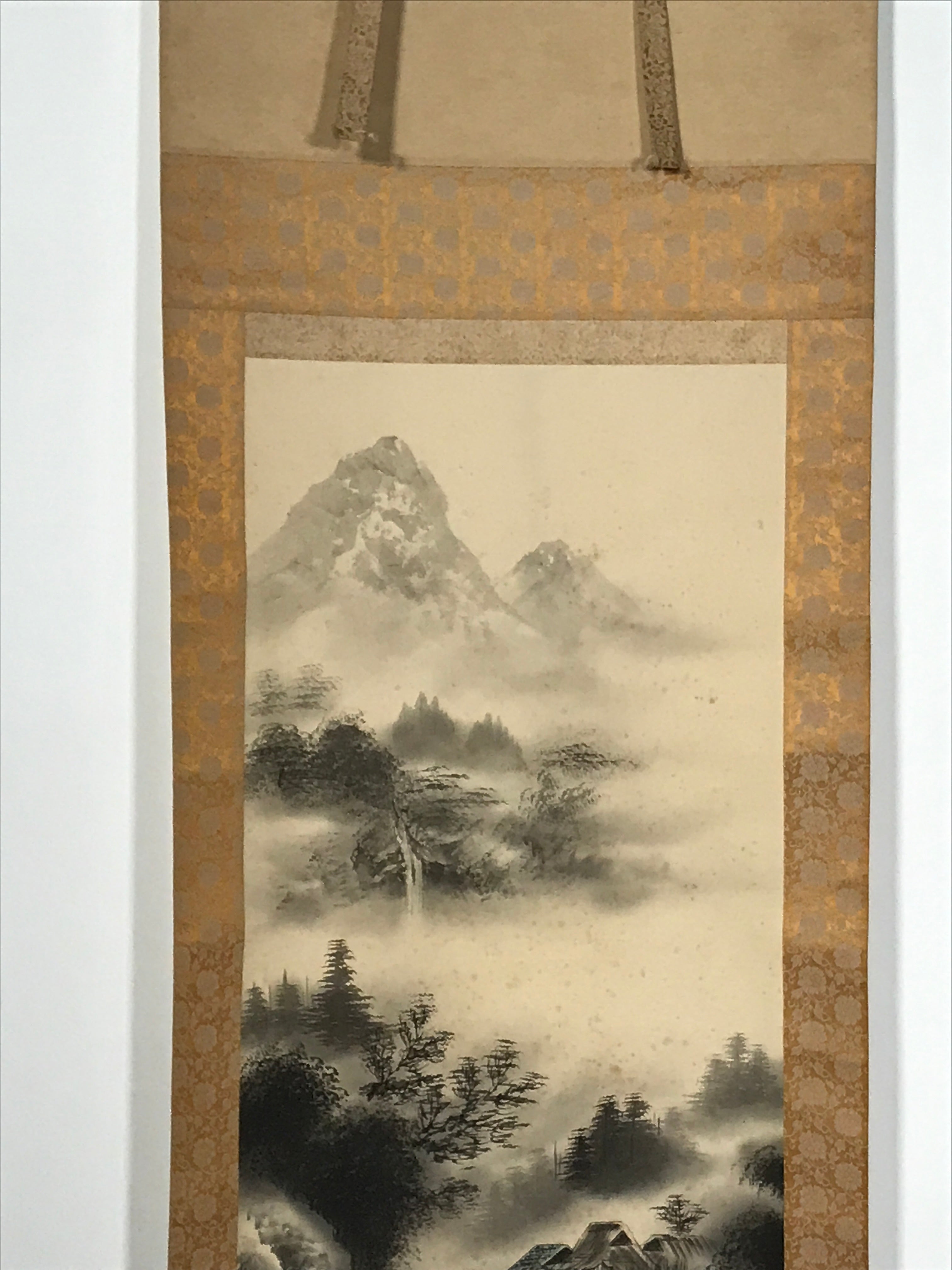 Japanese Hanging Scroll Landscape Mountains Sansui Kakejiku Black