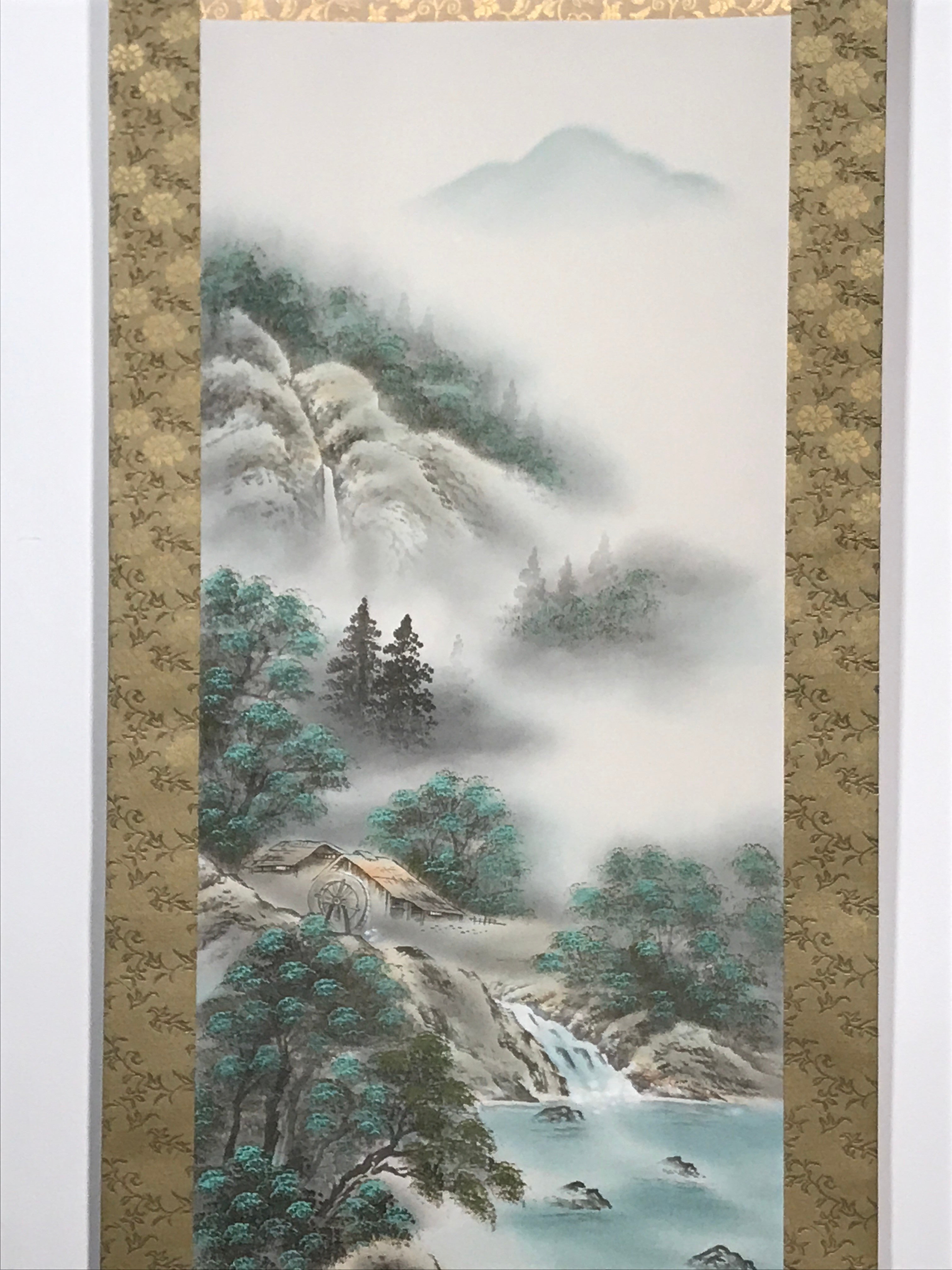 Japanese Hanging Scroll Vtg Colored Moutain Water Fog Sansui Kakejiku SC838