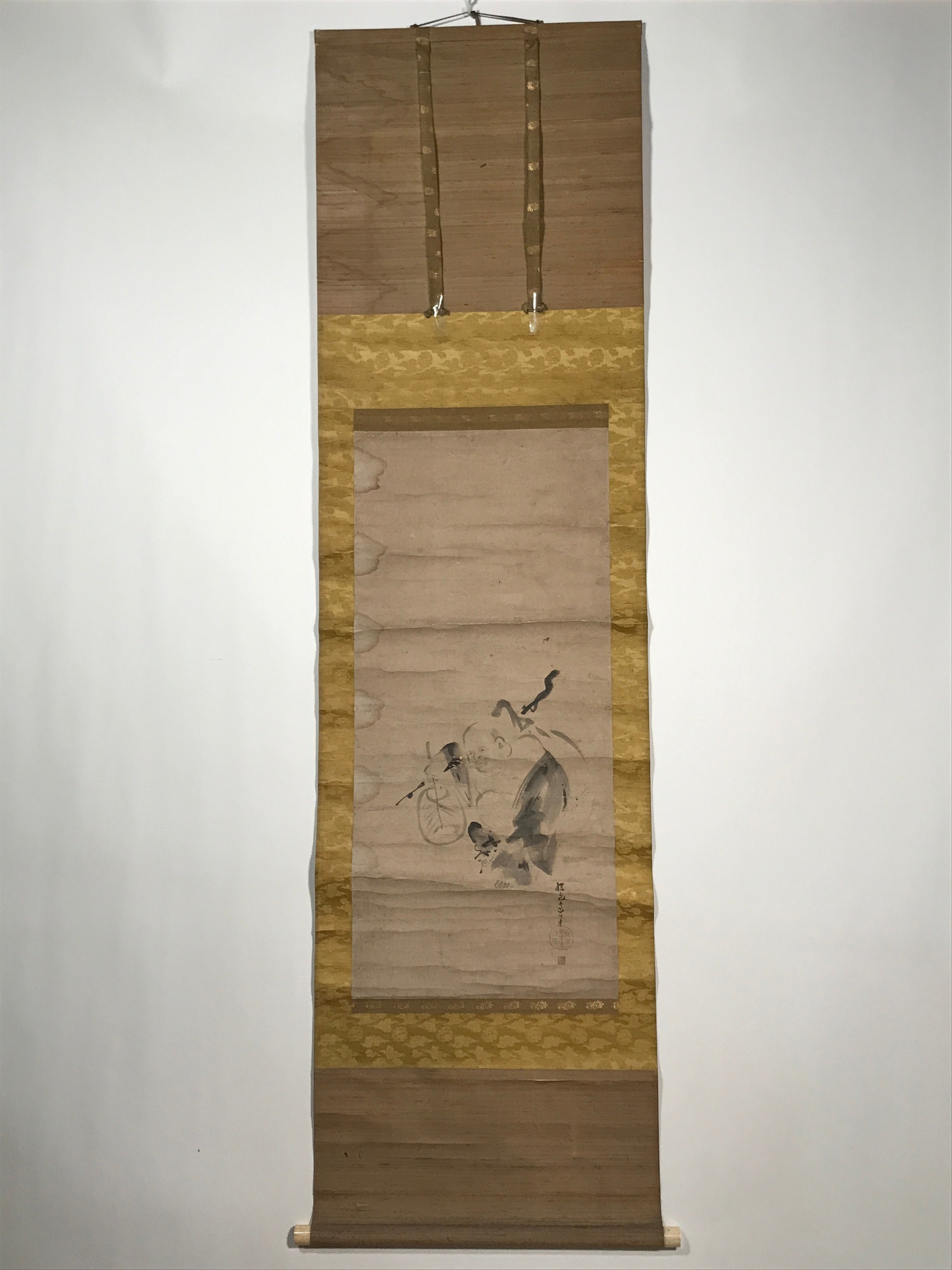 Japanese Hanging Scroll Vtg Hotei Man Carrying Bag Buddhist Kakejiku SC861