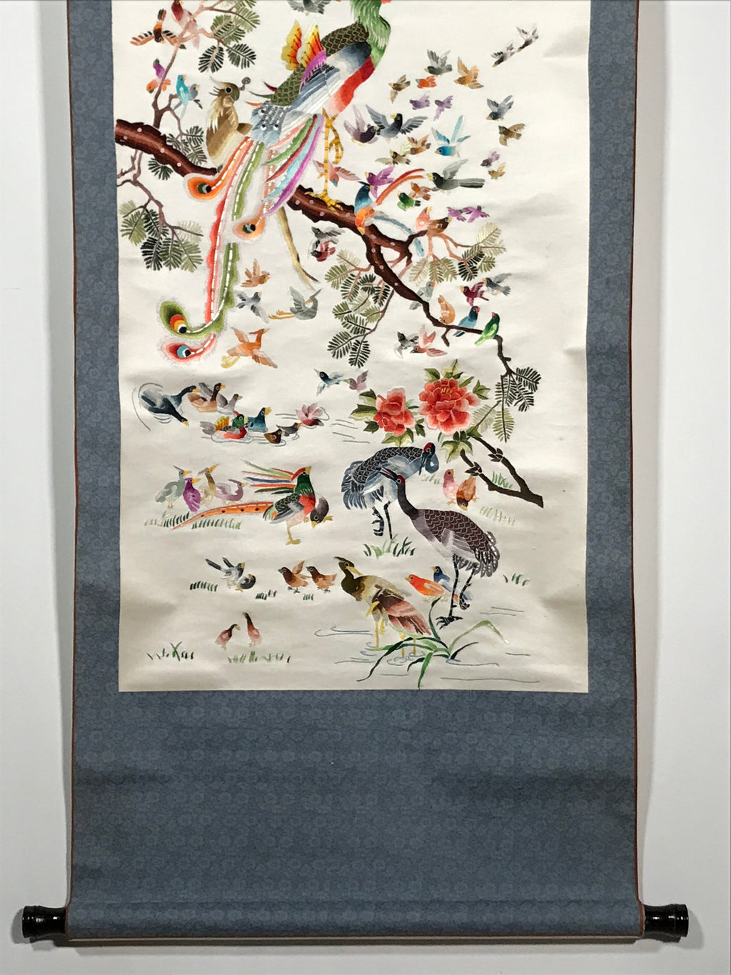 Japanese Hanging Scroll Vtg Hundred Birds Worshipping The Phoenix Kakejiku SC891