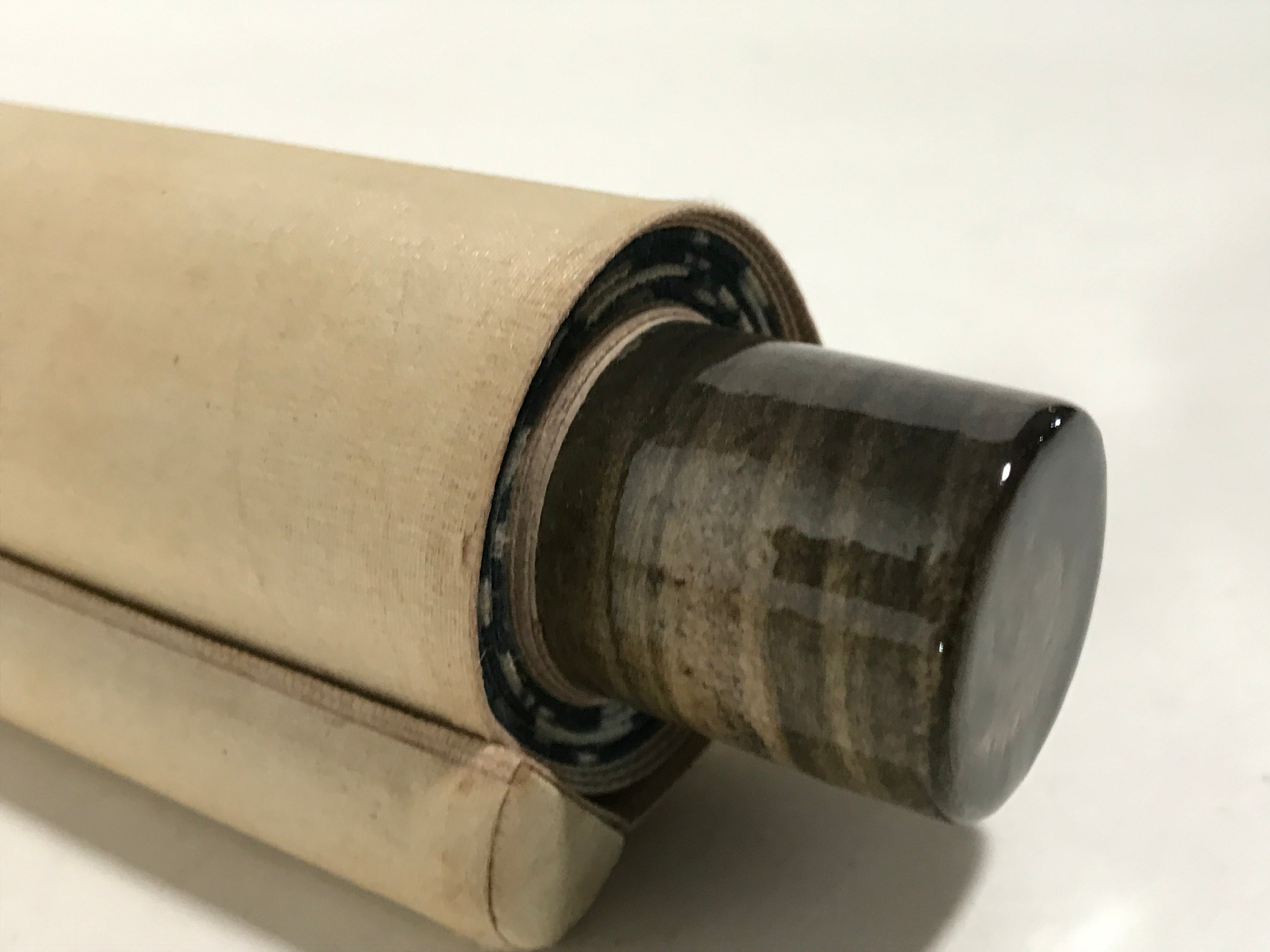 Japanese Hanging Scroll Vtg Kakejiku Buddhist Calligraphy Ink Black Kamon KJ109