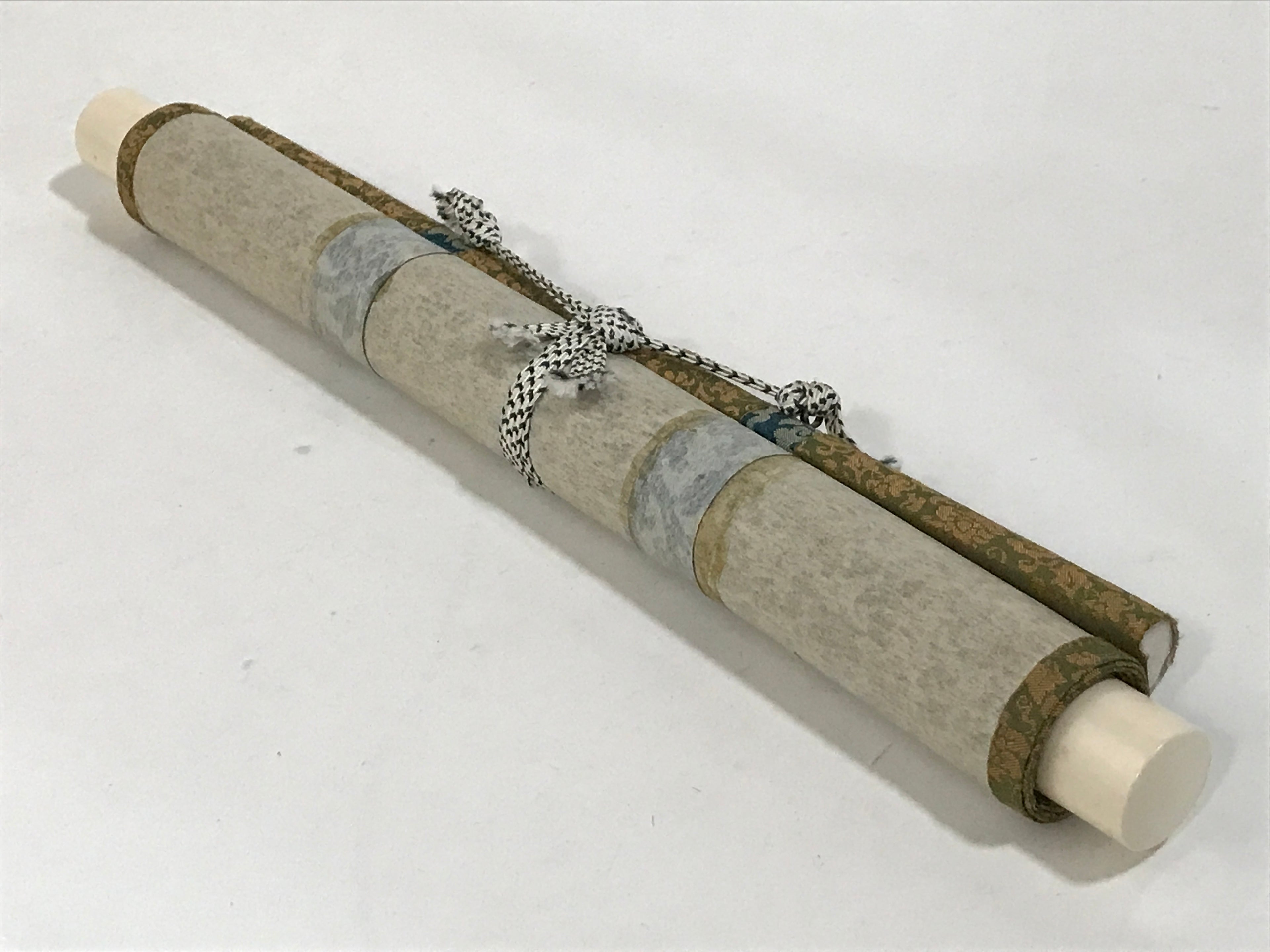 Japanese Hanging Scroll Vtg Kakejiku Calligraphy Akashi Domain Poem Black KJ86